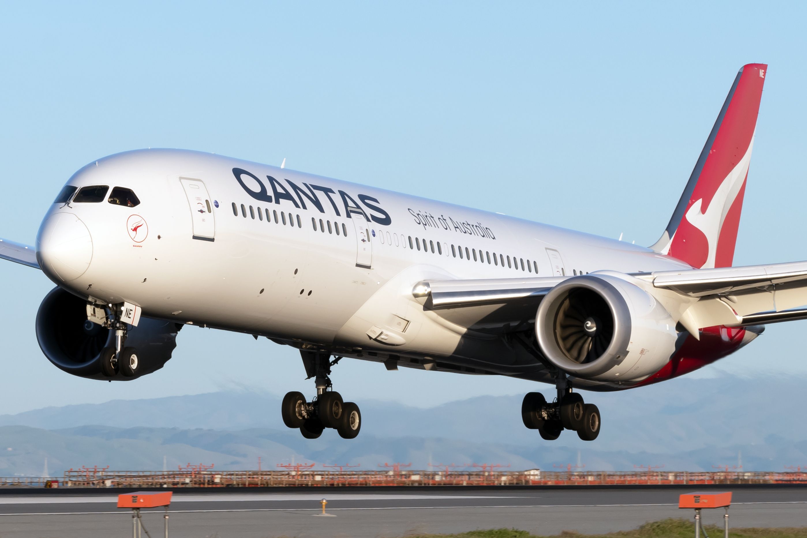 Qantas Airlines Boeing 787-9 Dreamliner 