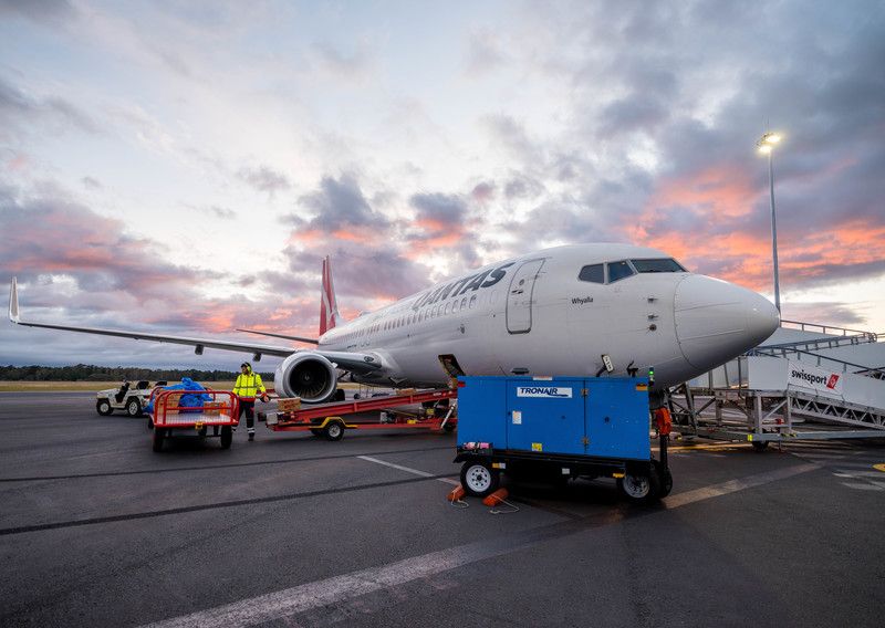 Qantas aircraft handled by Swissport