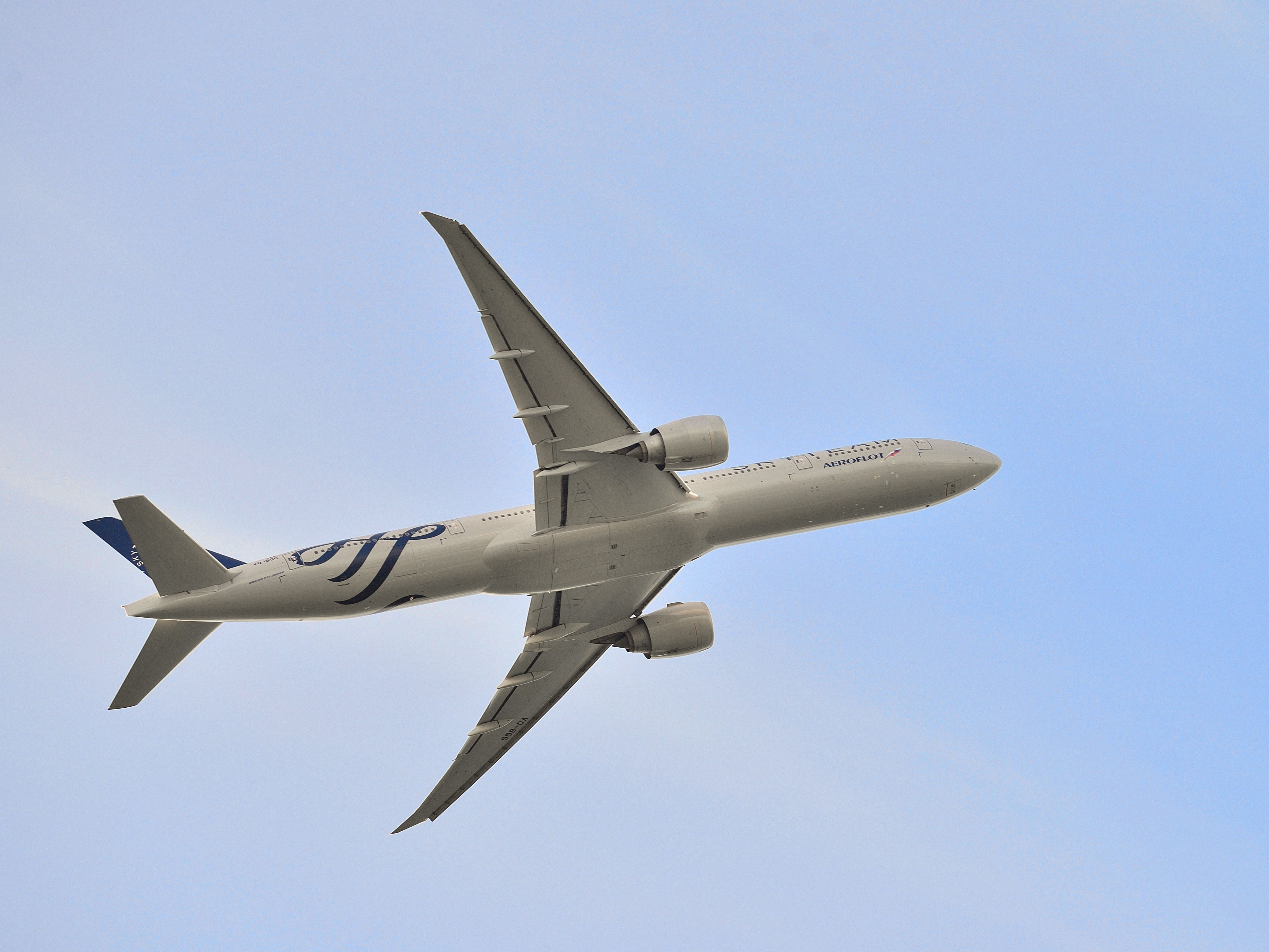 Aeroflot Boeing 777-300ER SkyTeam Livery
