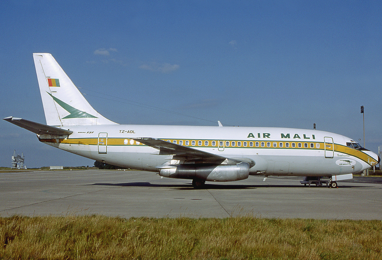 Air Mali Boeing 737-200