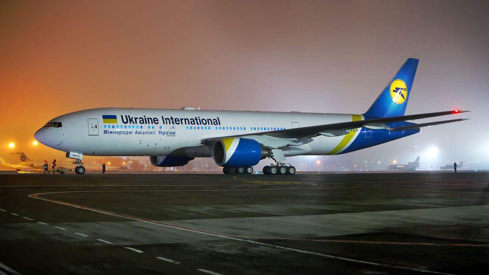 Ukraine International Airlines 777