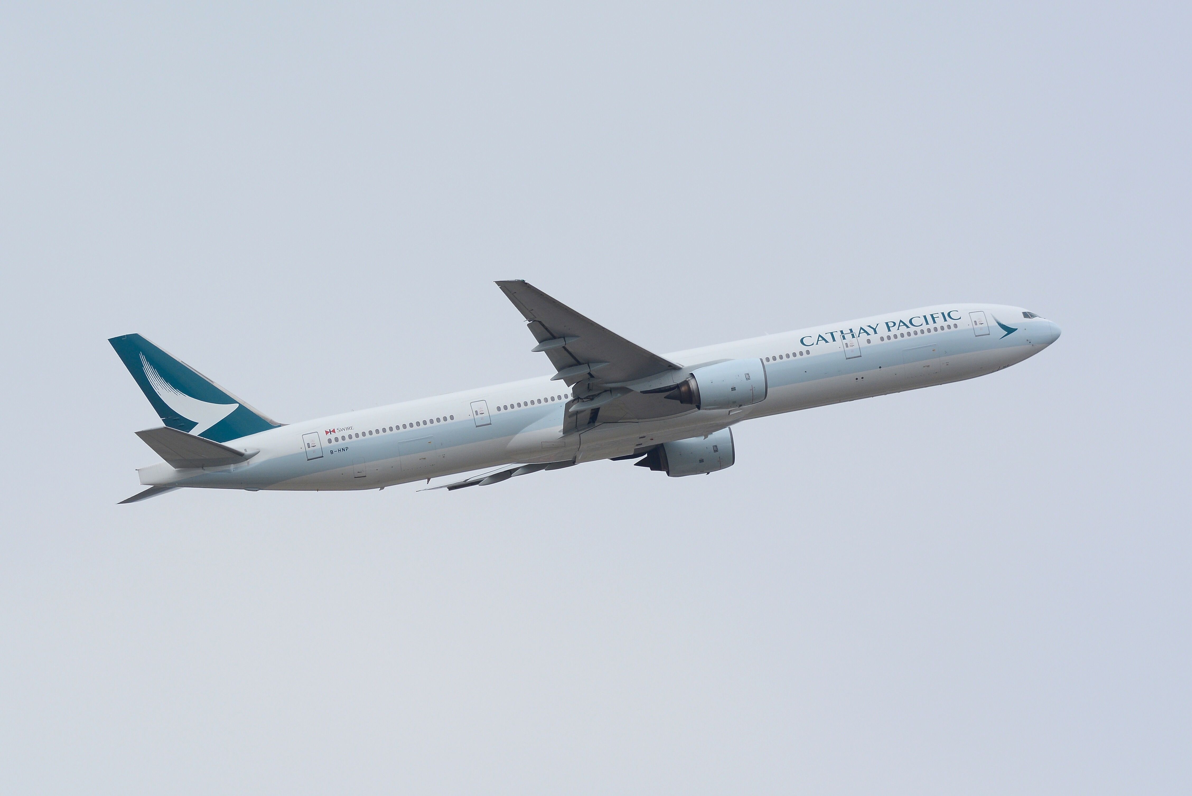Cathay Pacific 777-300
