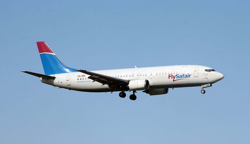 FlySafair,_Boeing_737-4Q8