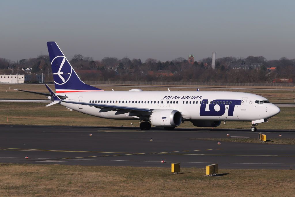LOT Polish Airlines Boeing 737 MAX taxiing