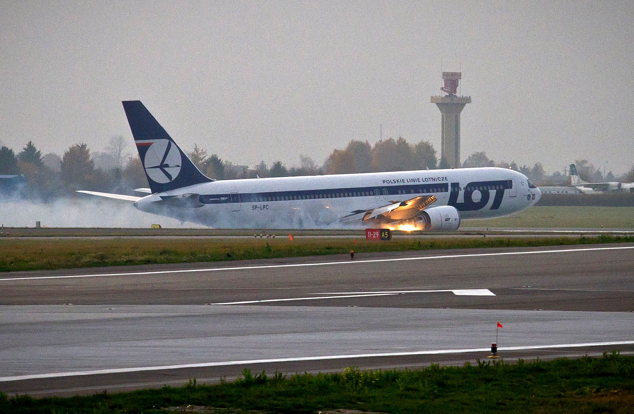 LOT Polish Airlines Flight 16 Belly Landing