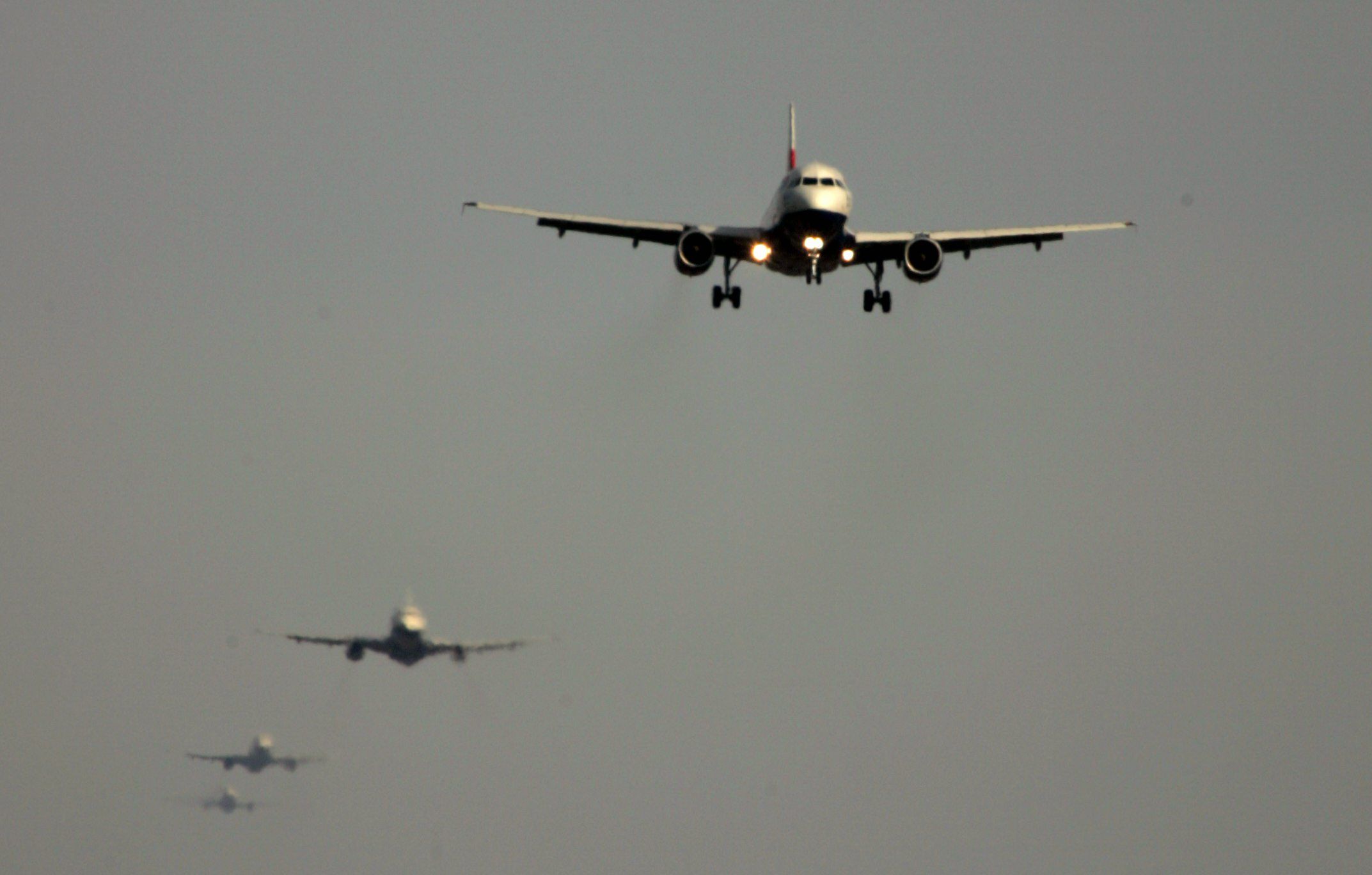 Queue of planes landing at Heathrow 