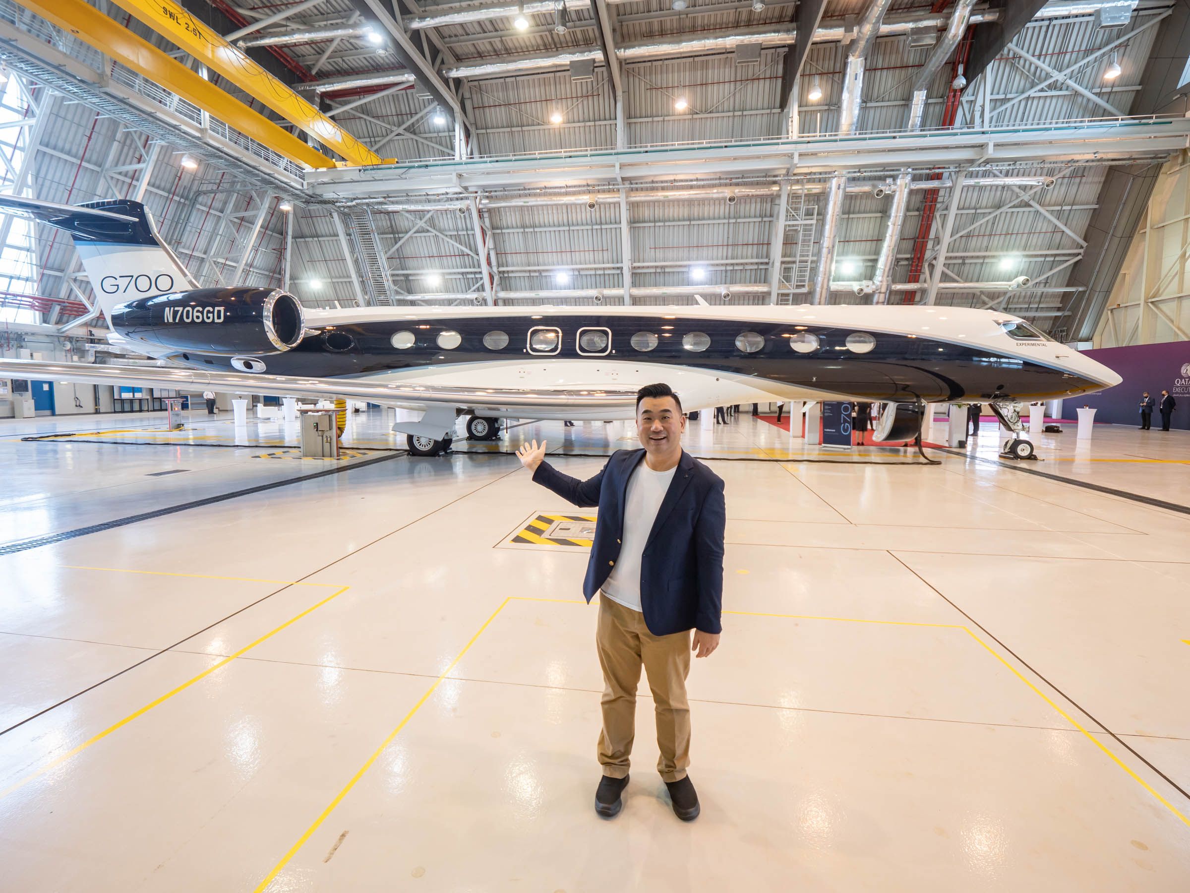 From Planespotter To Top Vlogger - The Story Of Sam Chui’s Success