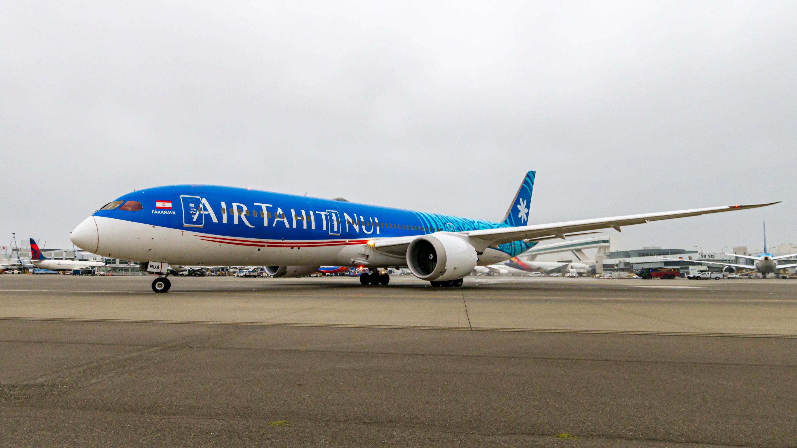 FAKARAVA Turning Onto the Taxiway, Beacons Ablaze - A Boeing 787-9 of Air Tahiti Nui leaving SeaTac