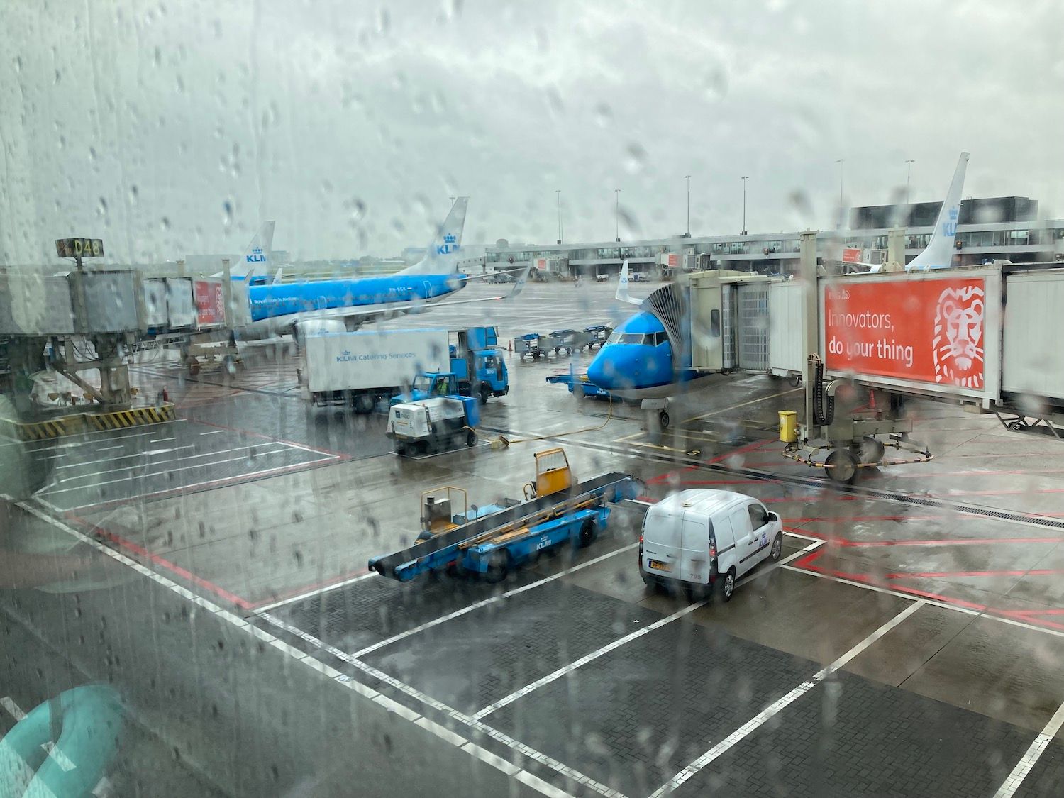 flight-review-klm-boeing-737-800-intra-europe-economy-class