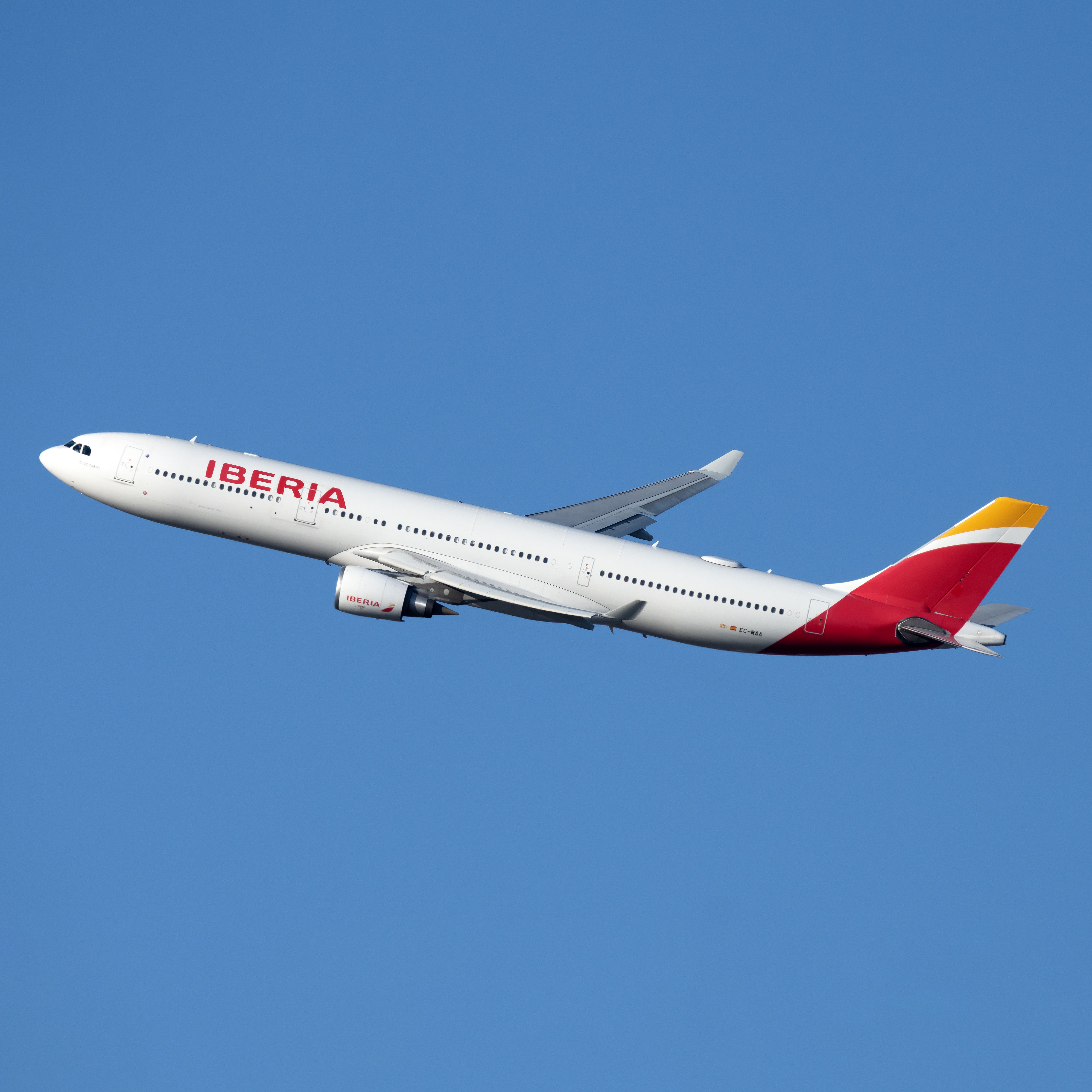 Iberia Airbus A330-302 EC-MAA