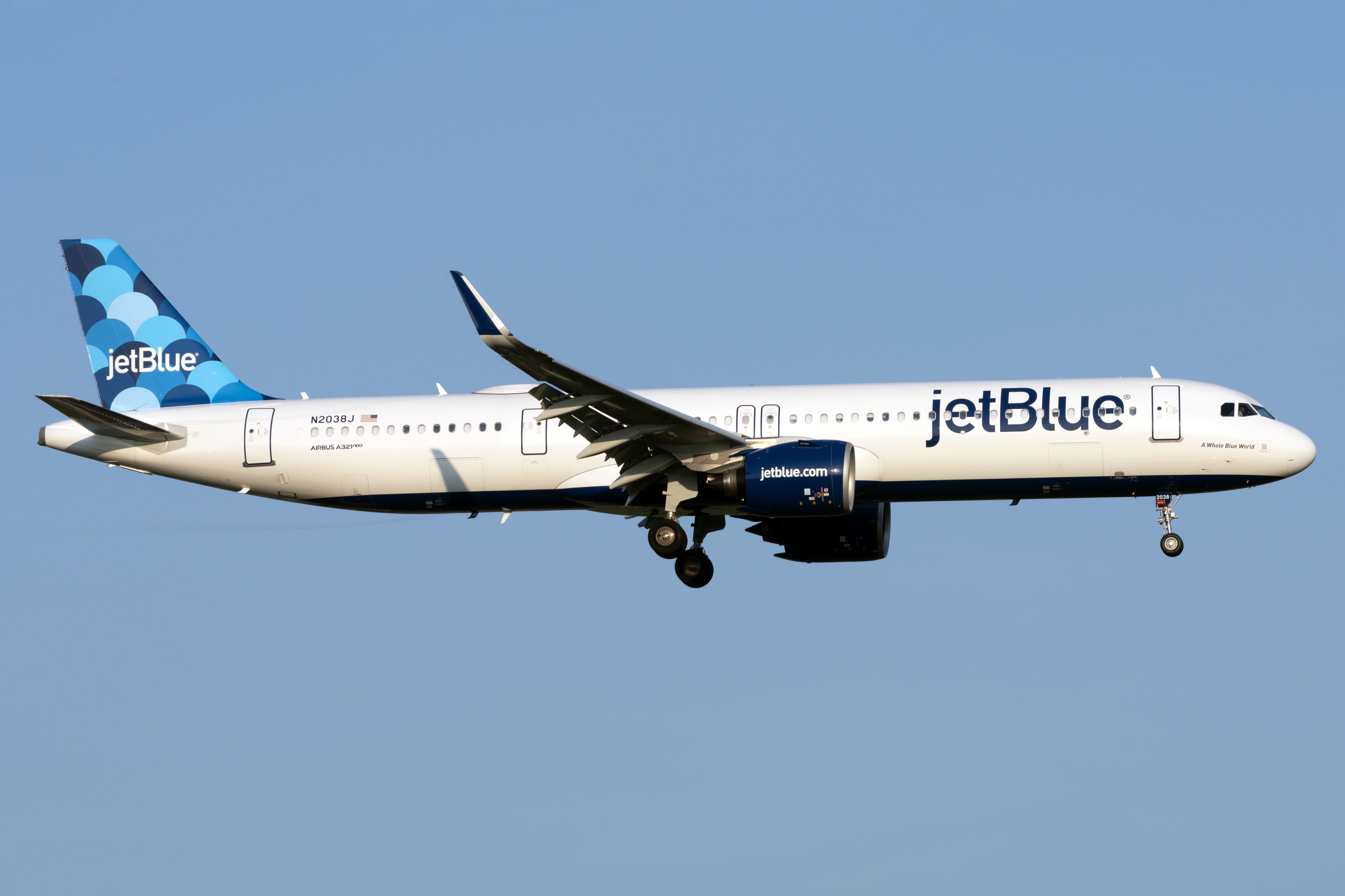 JetBlue Airways Airbus A321-271NX N2038J (3)