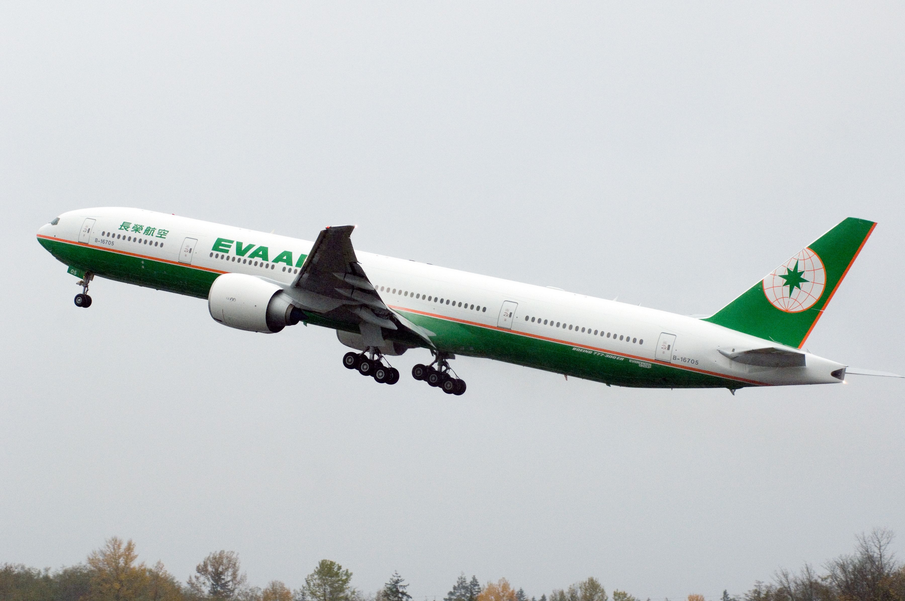 The Airspace Complications Surrounding EVA Air's European Routes