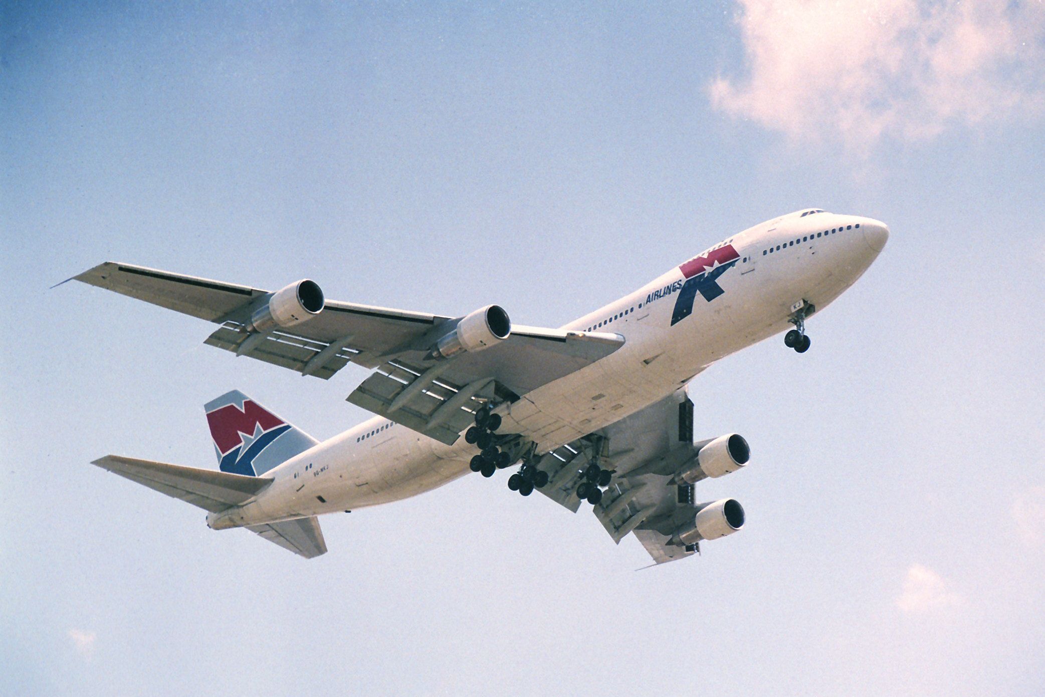 MK Airlines Boeing 747-200 9G MKJ