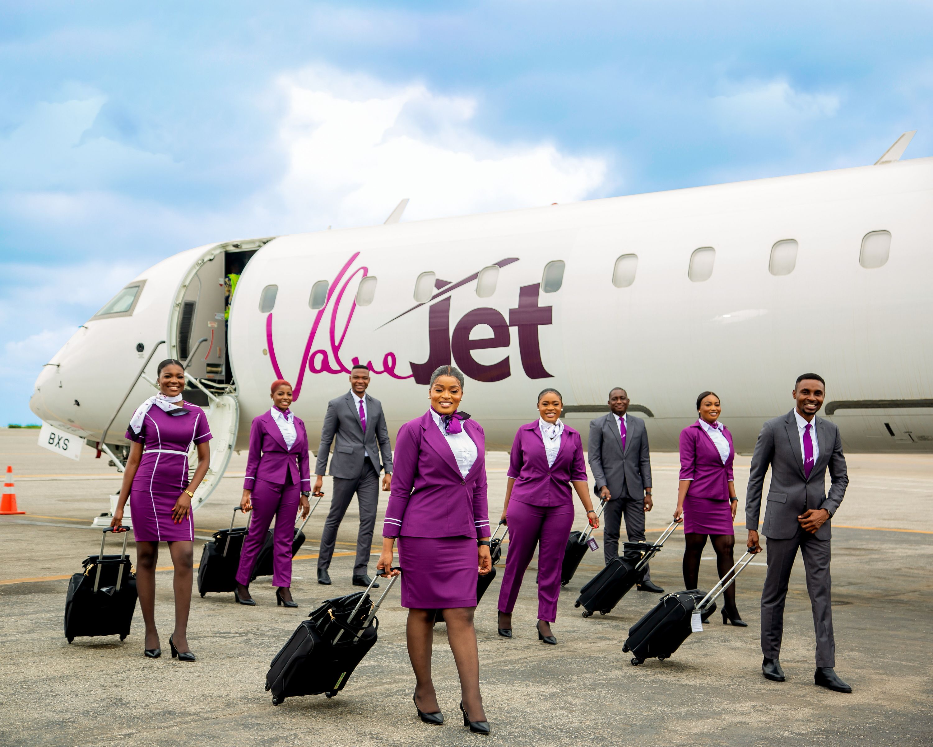 ValueJet aircraft and crew