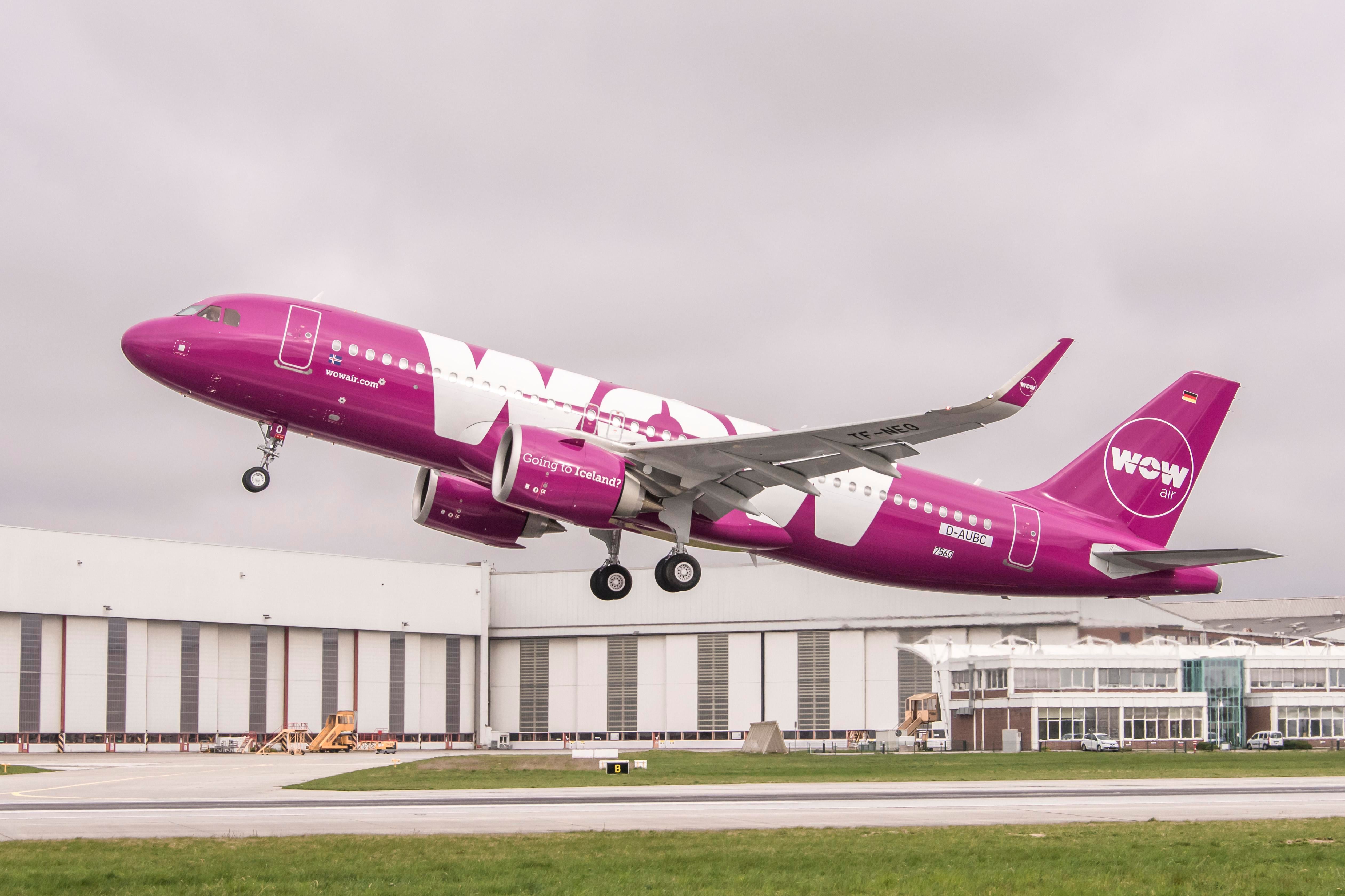 A Wow Air Airbus A320 just after take off.