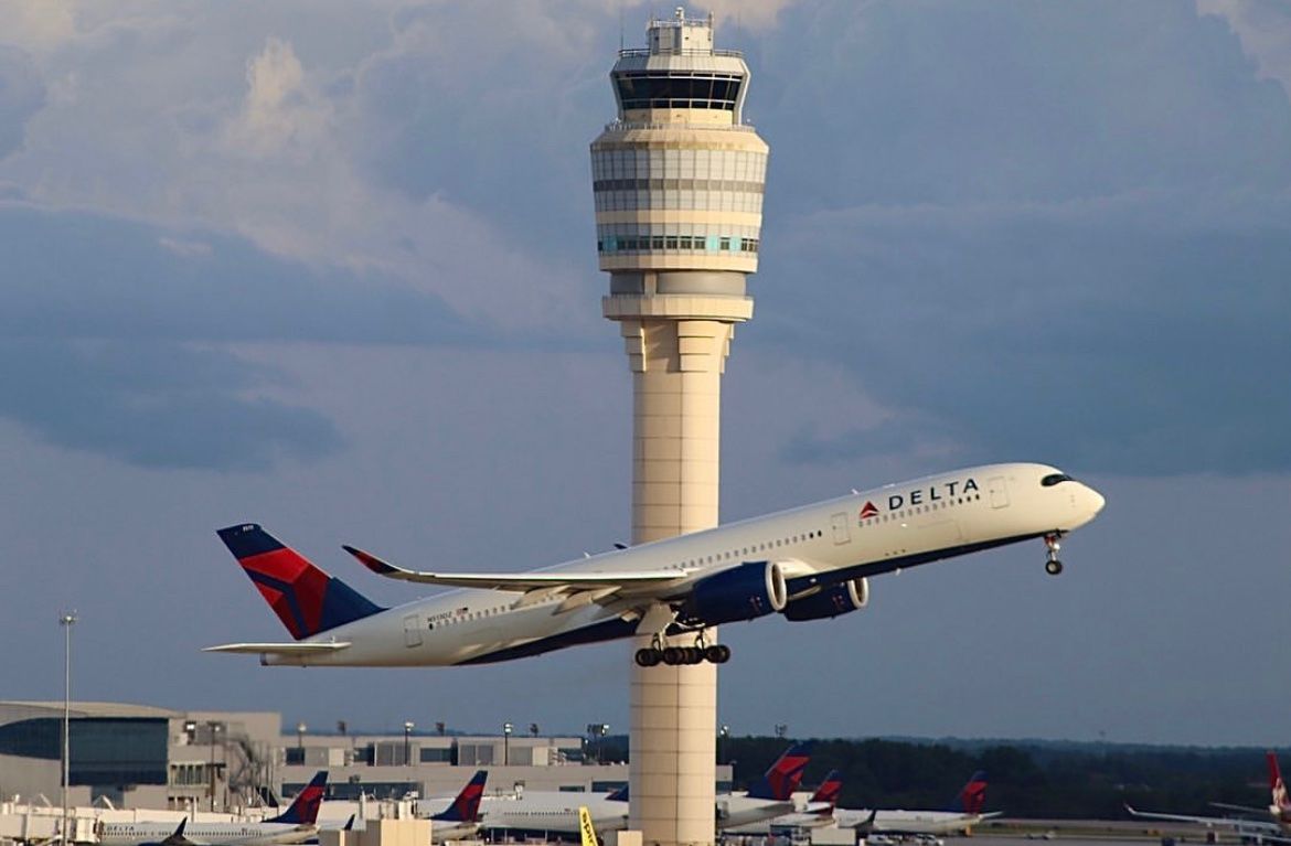 Top 5: The Tallest Air Traffic Control Towers in the United States