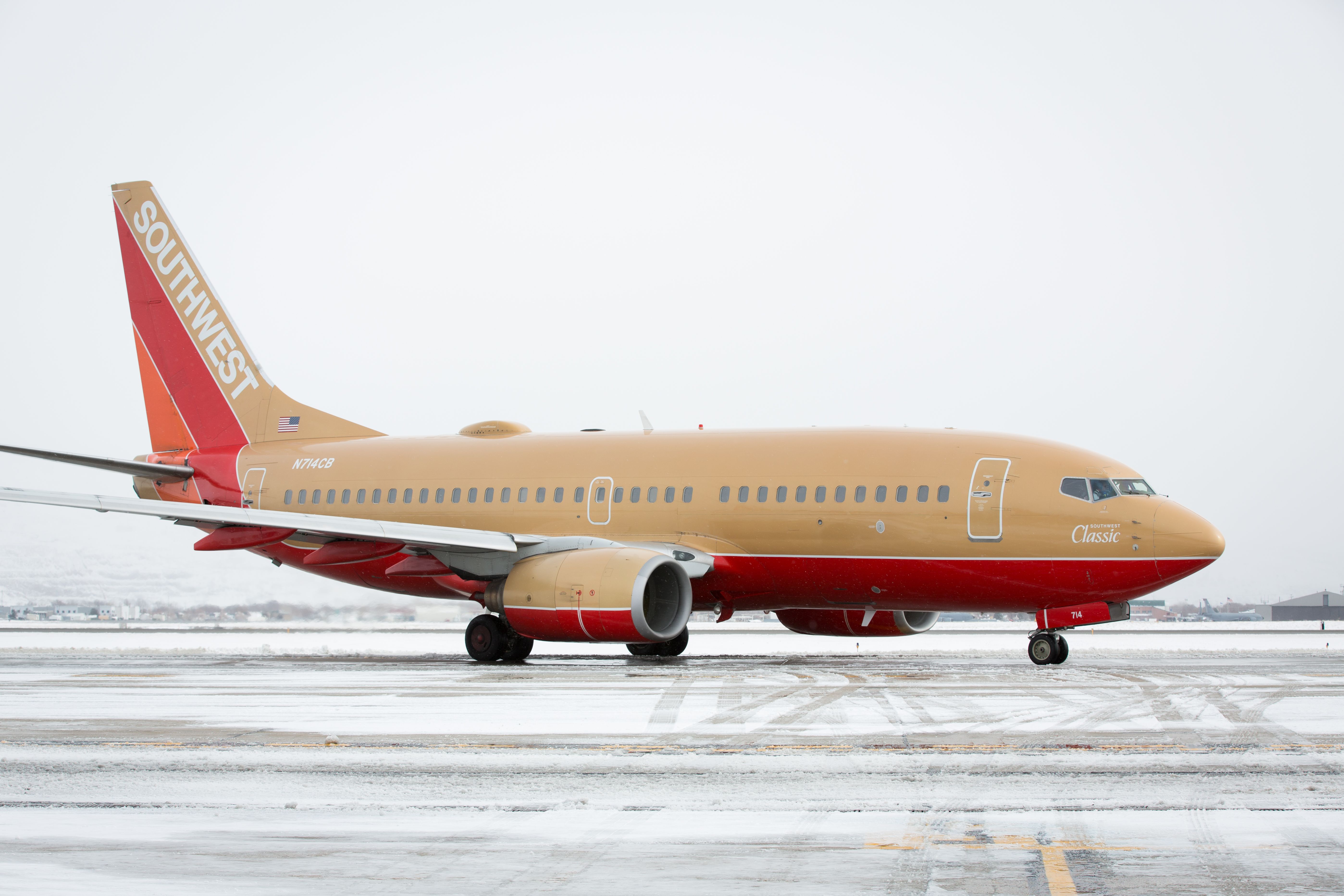 Classic Livery-source - N714CB, - Boeing 737-7H4(WL) of Southwest Airlines