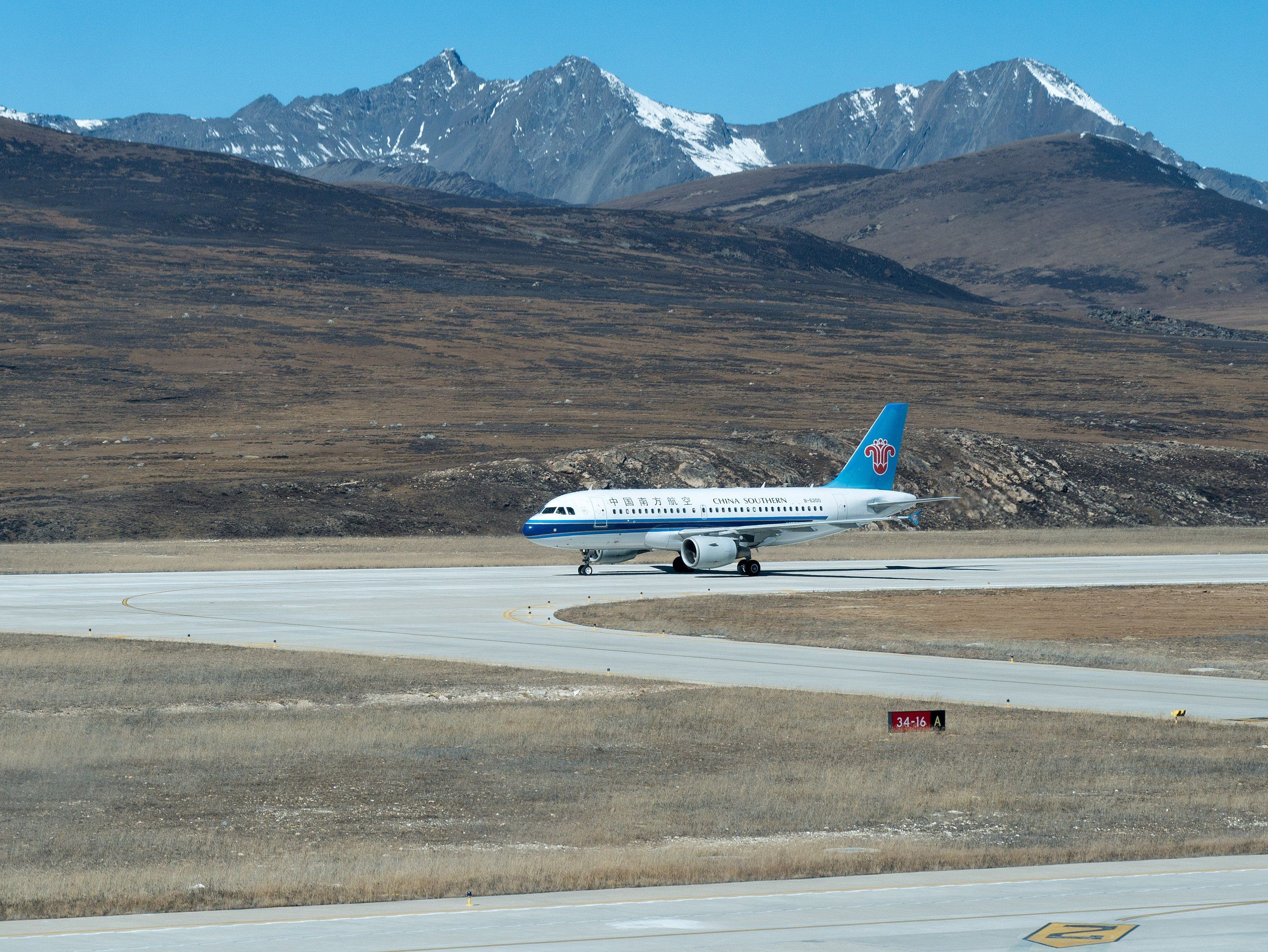 China Southern Airlines Airbus Daocheng