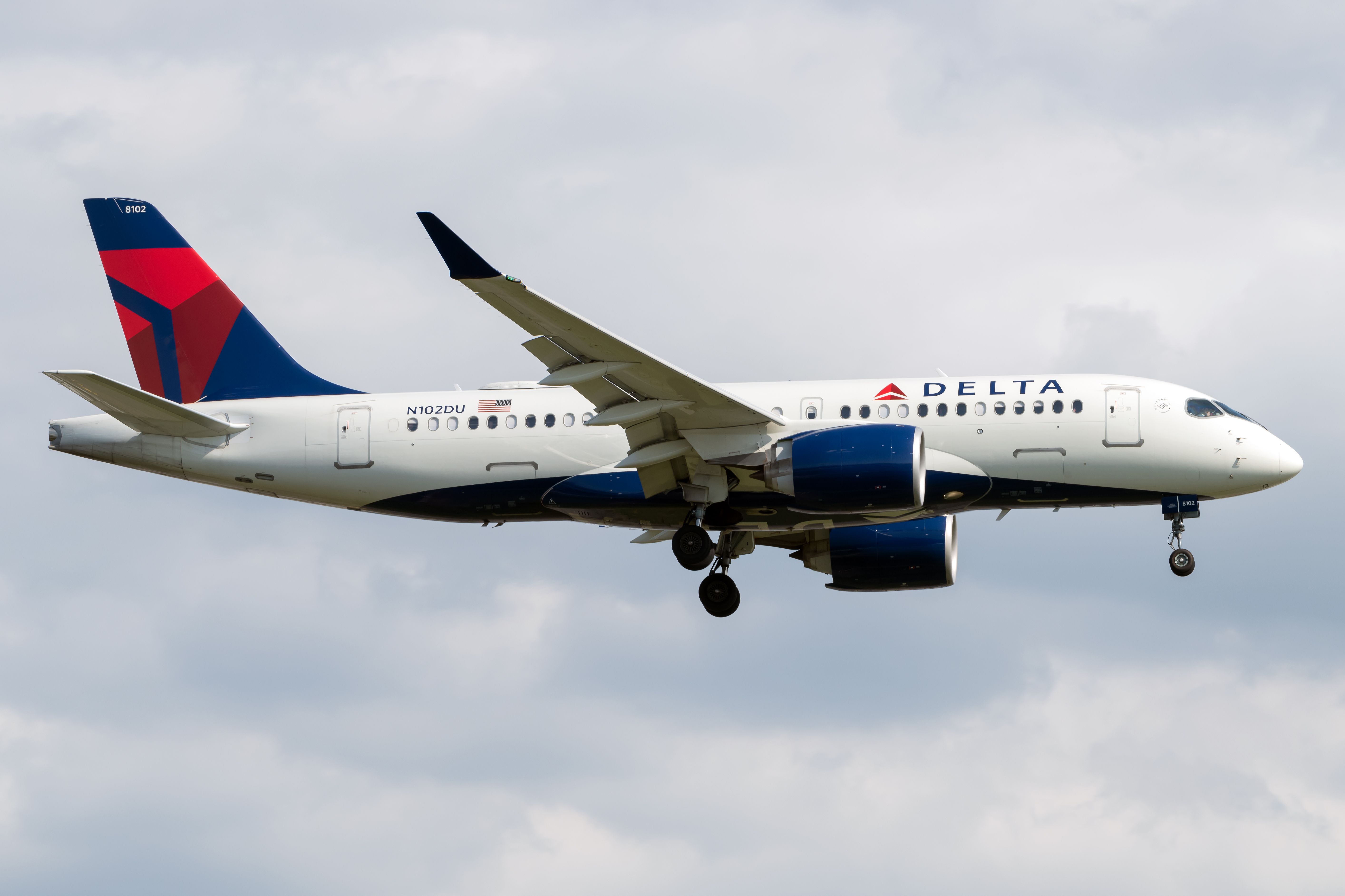 Delta Air Lines Airbus A220-100 N102DU