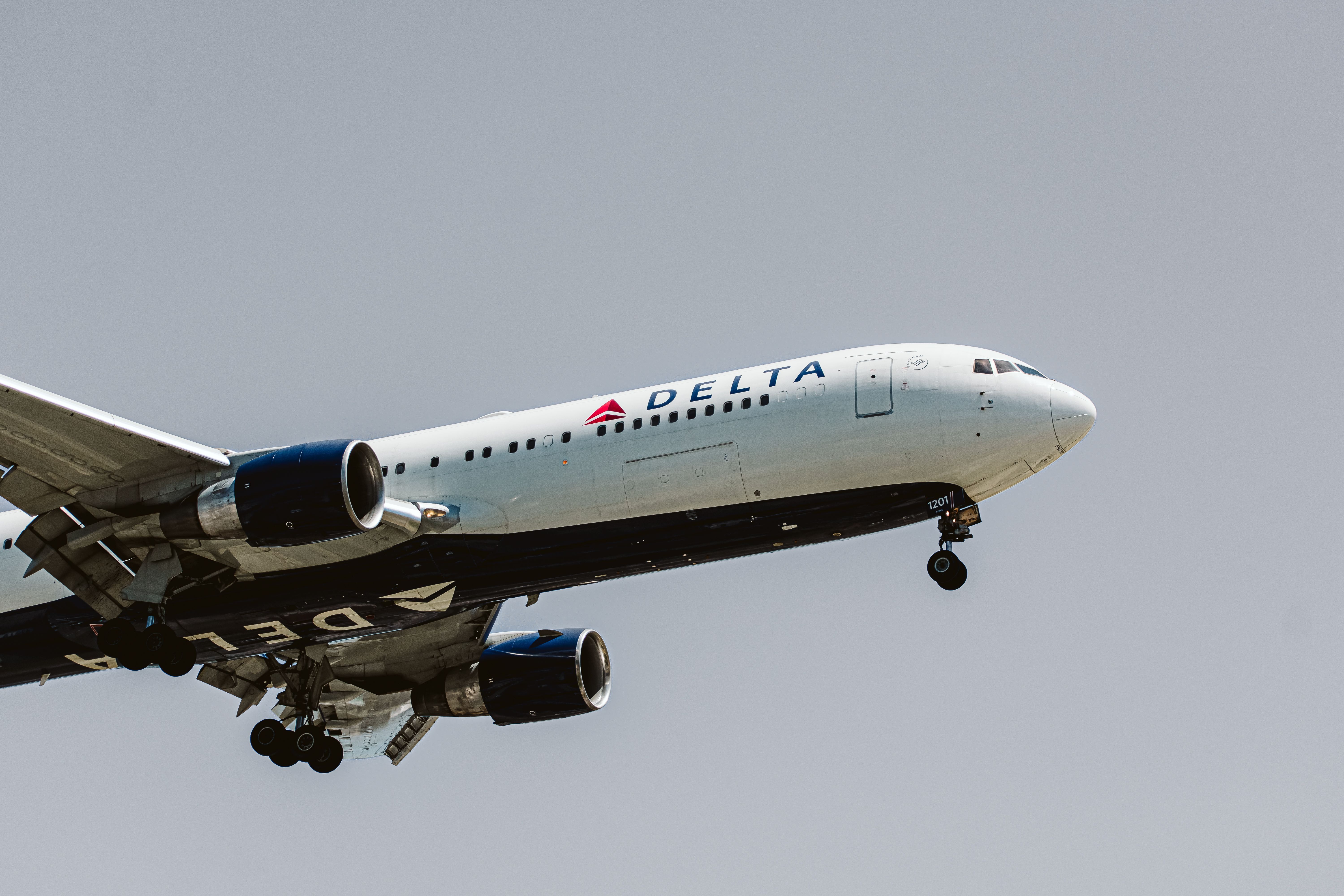 Delta Boeing 767-300 LAX