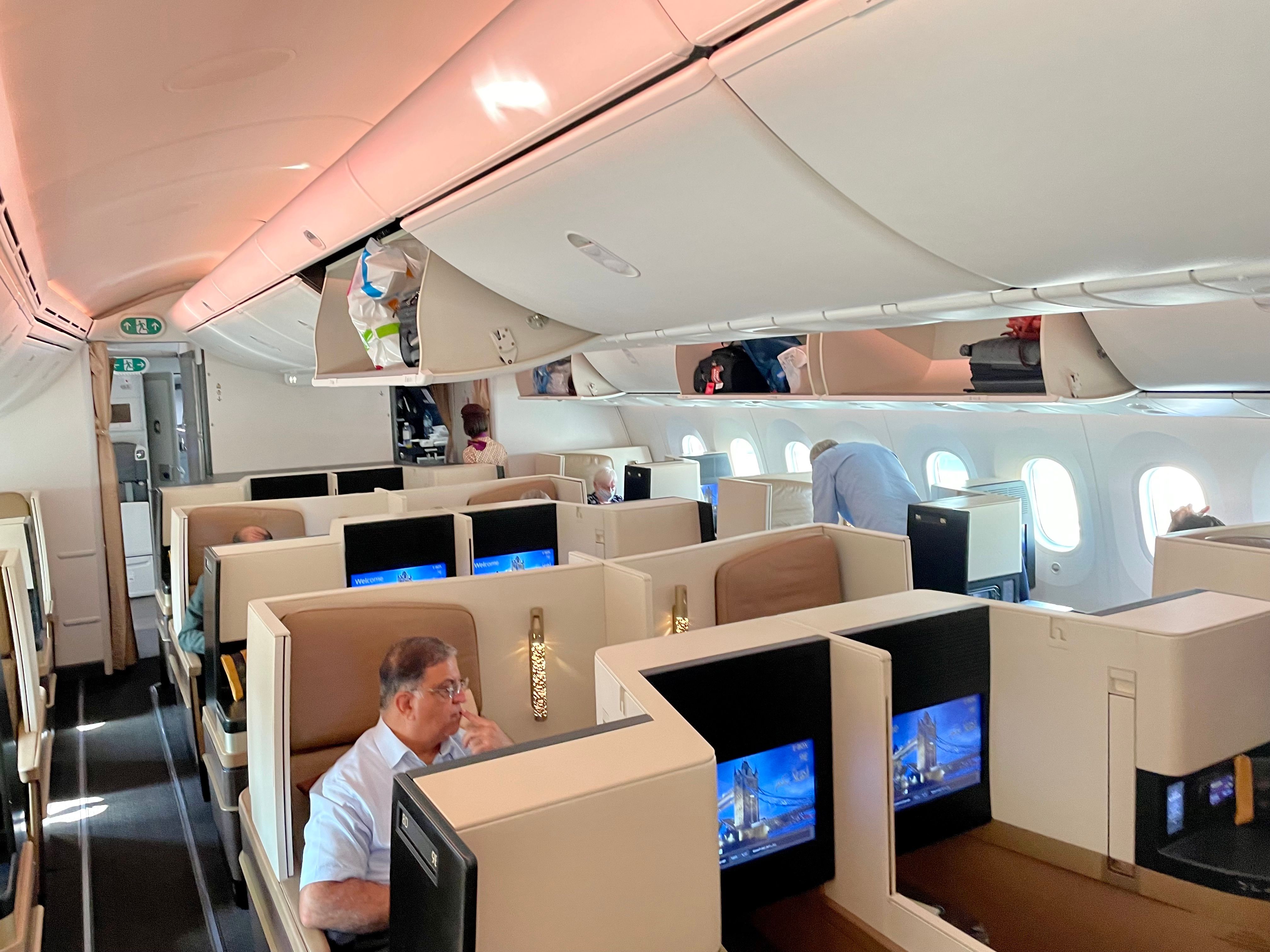 Etihad Boeing 787 Business Class Cabin