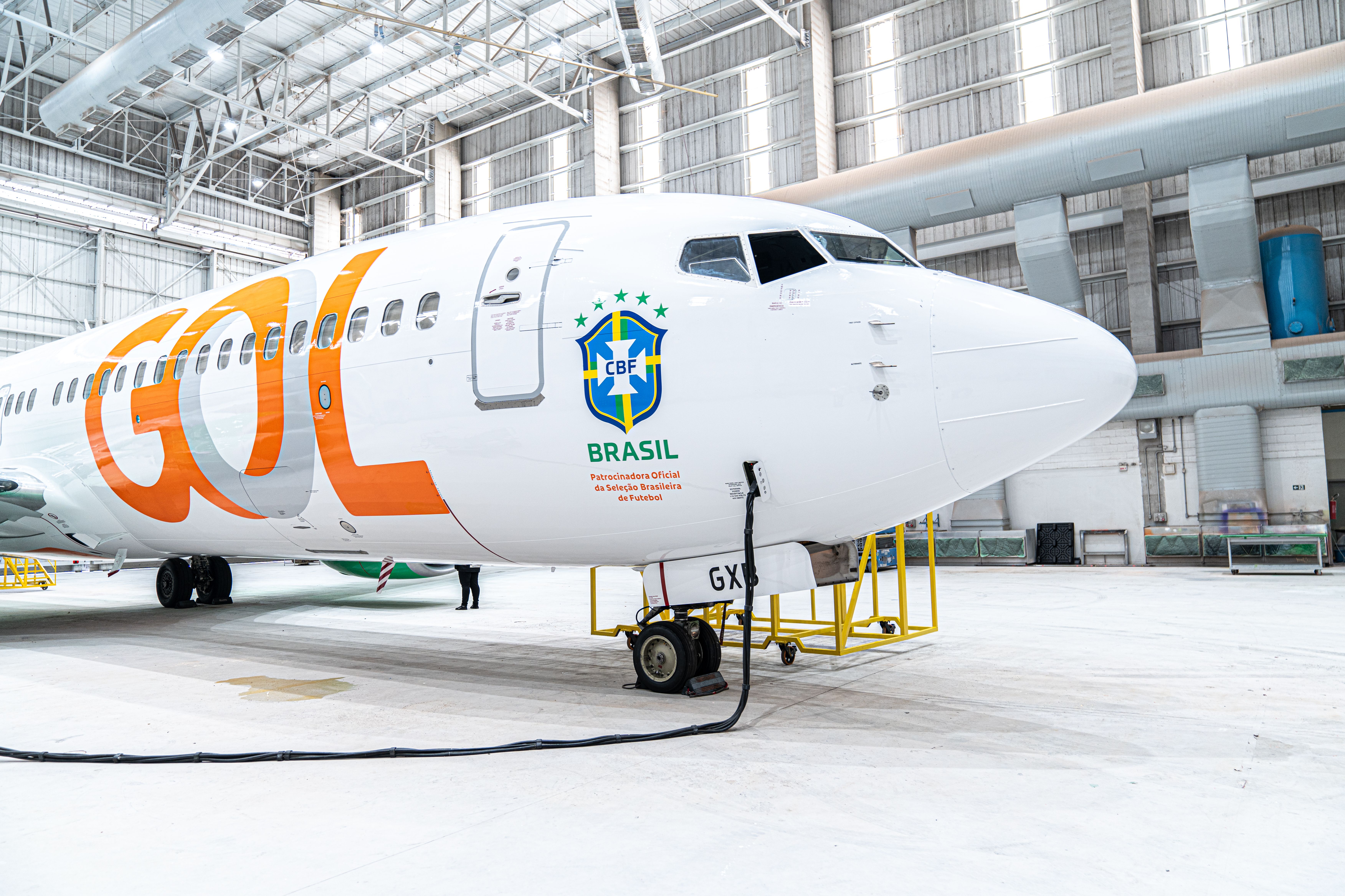 PICTURE: Gol unveils new livery, News