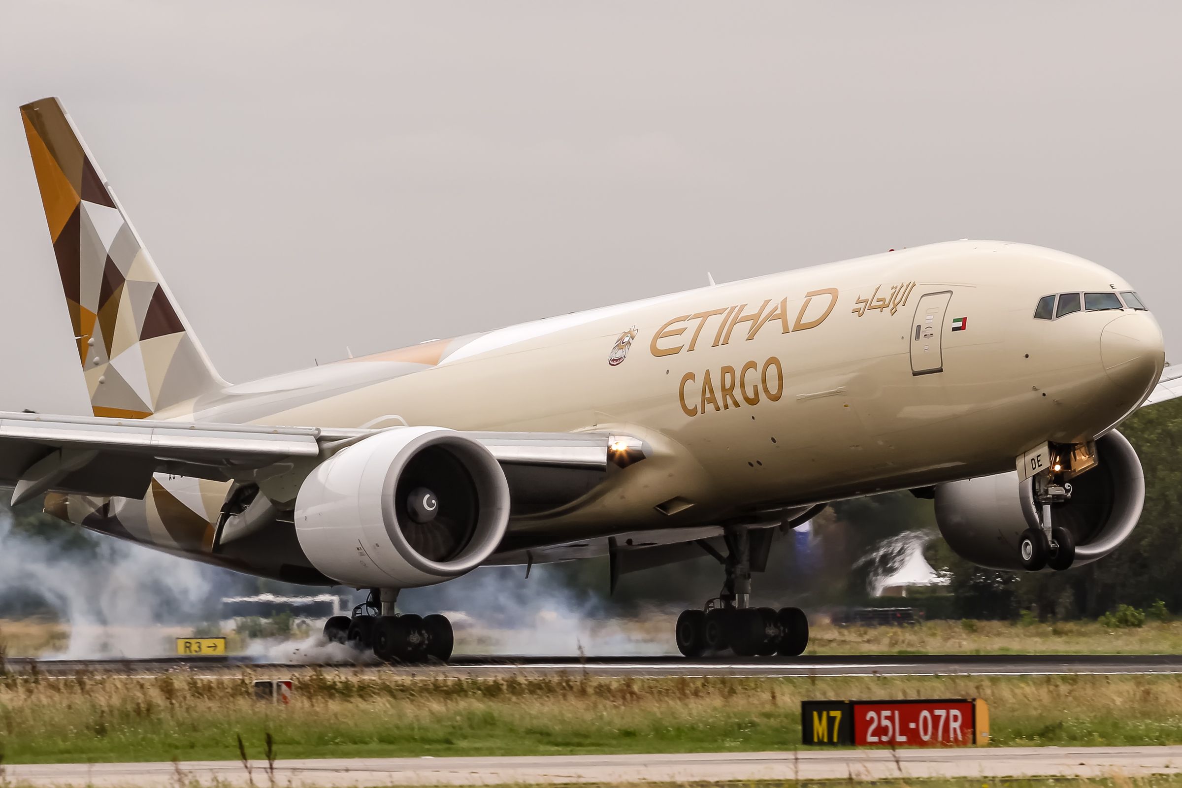 Etihad Cargo Enhances Air Shipment Visibility Using Combined