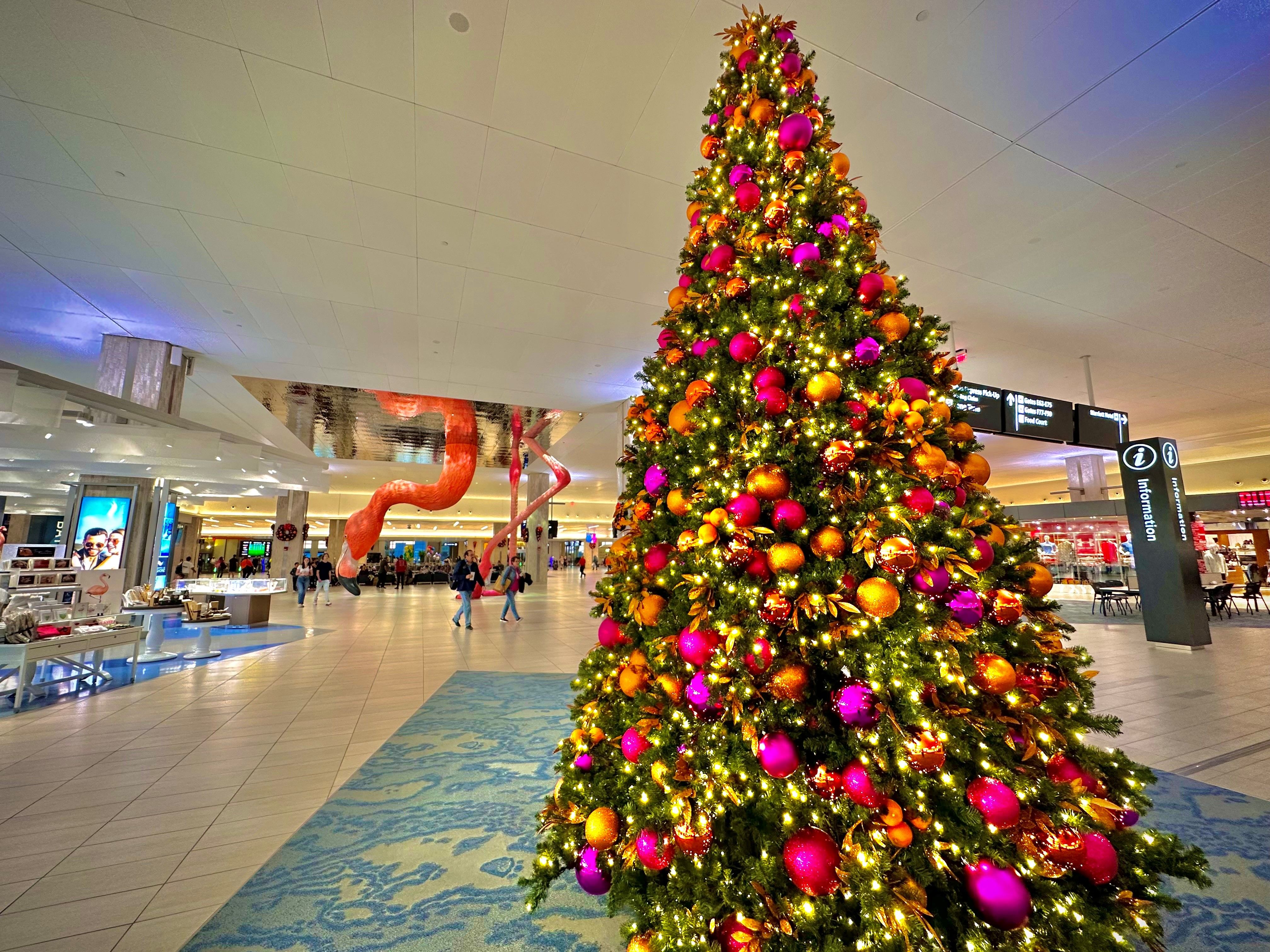 Airport Shopping Extravaganza Unleashing The Retail Secrets Of Tampa Airport - dp6q5oz