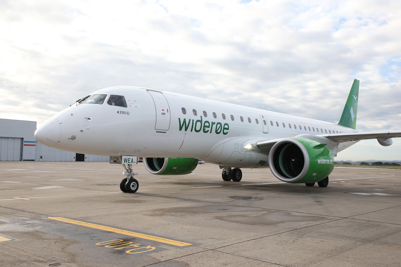 Widerøe Embraer E190-E2