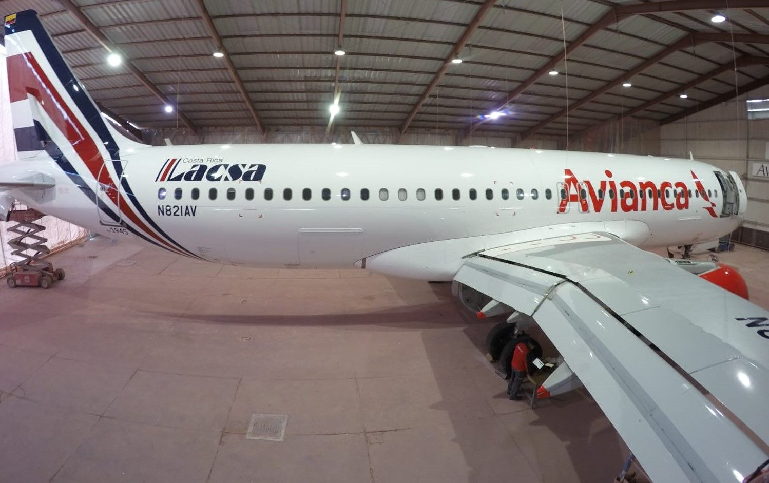 An Avianca Airbus A320 with a LACSA livery