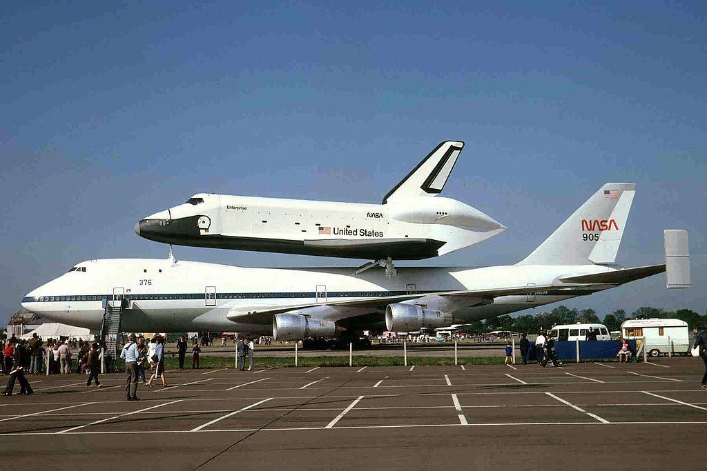 N905NA_1_B747-123_-_Space_Shuttle_NASA_STN_15JUN83_(6505940539)