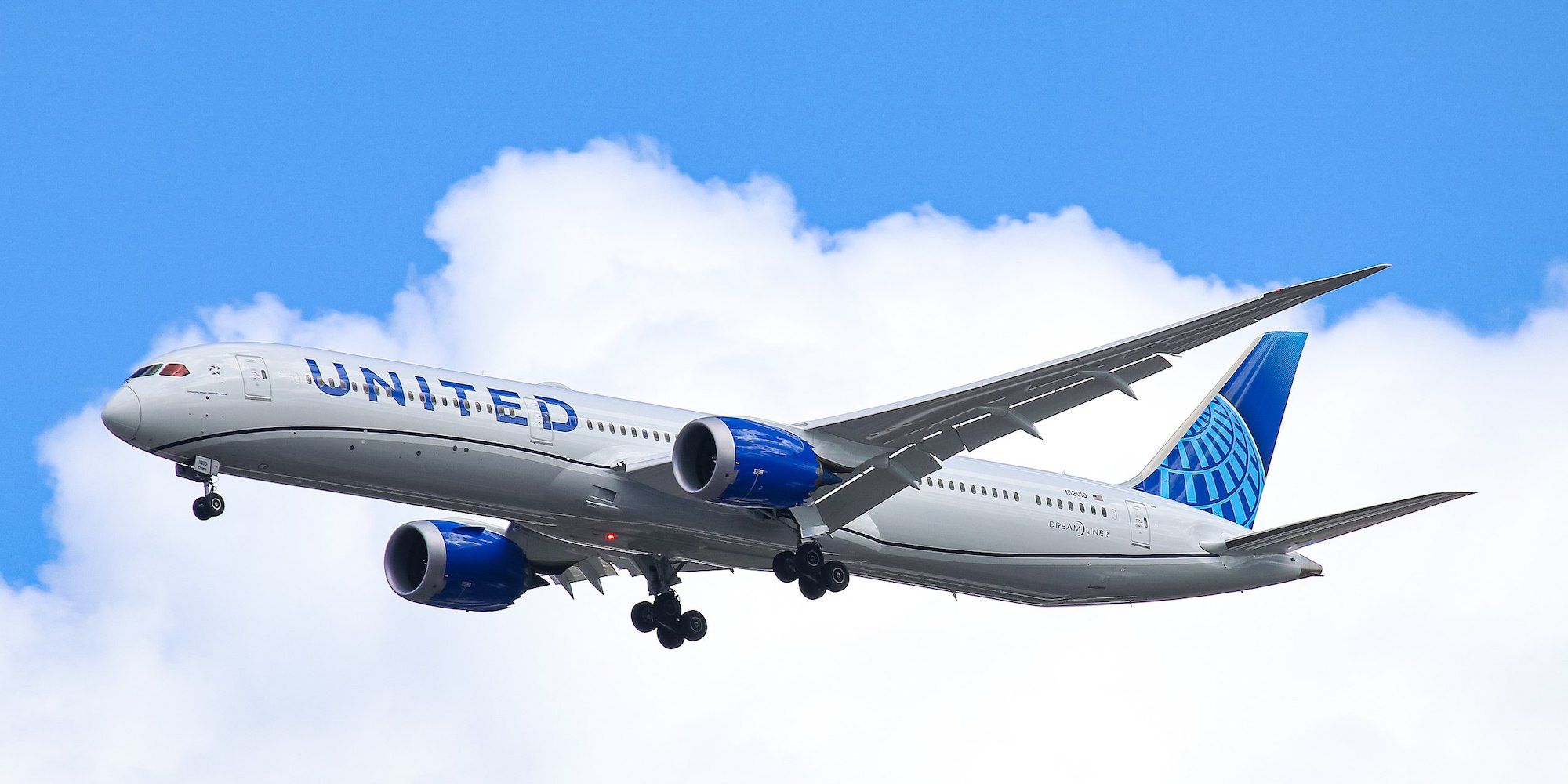 United Airways Takes Supply Of fifteenth Boeing 787-10
