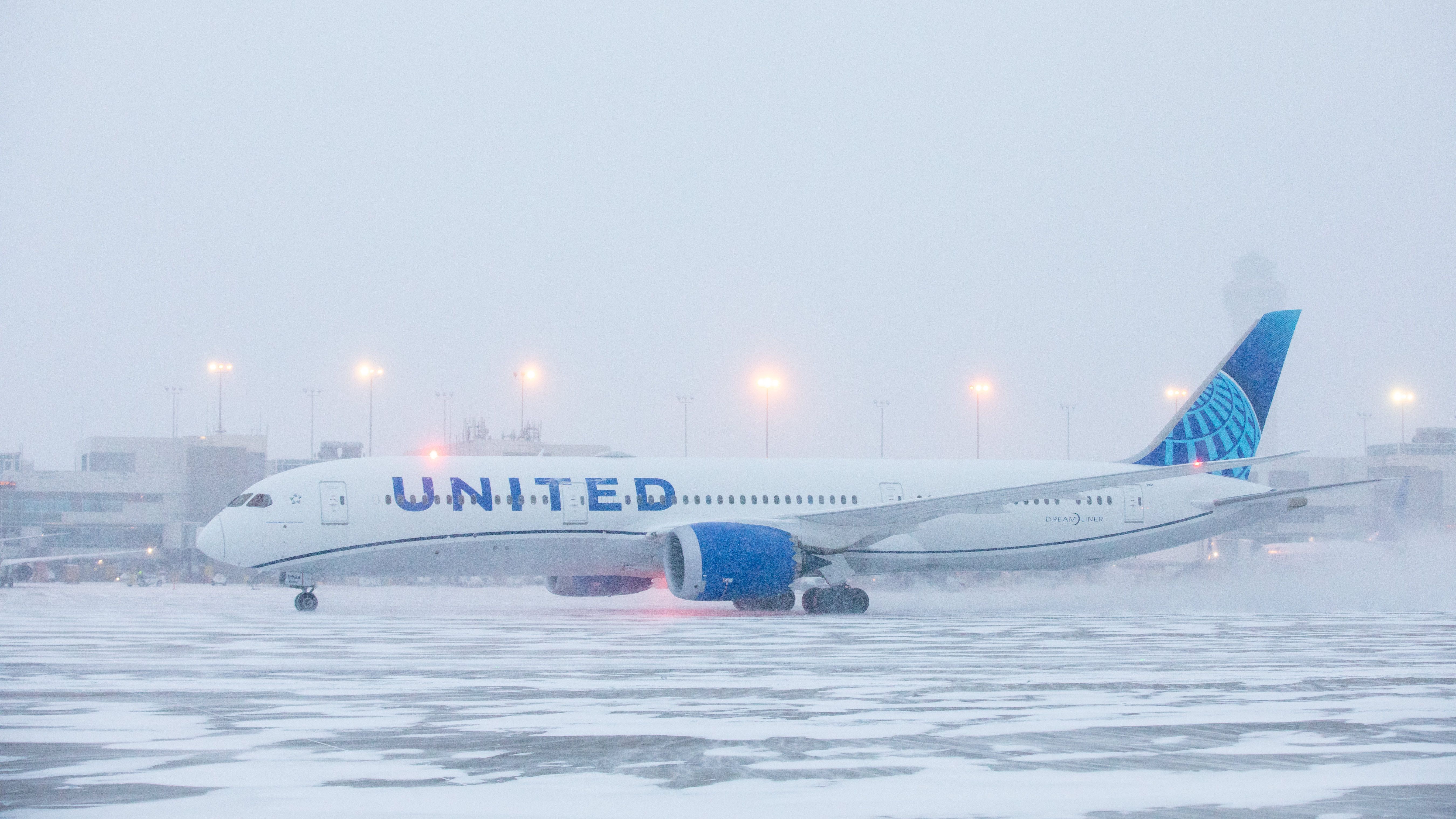 United Airlines at Denver in the snow