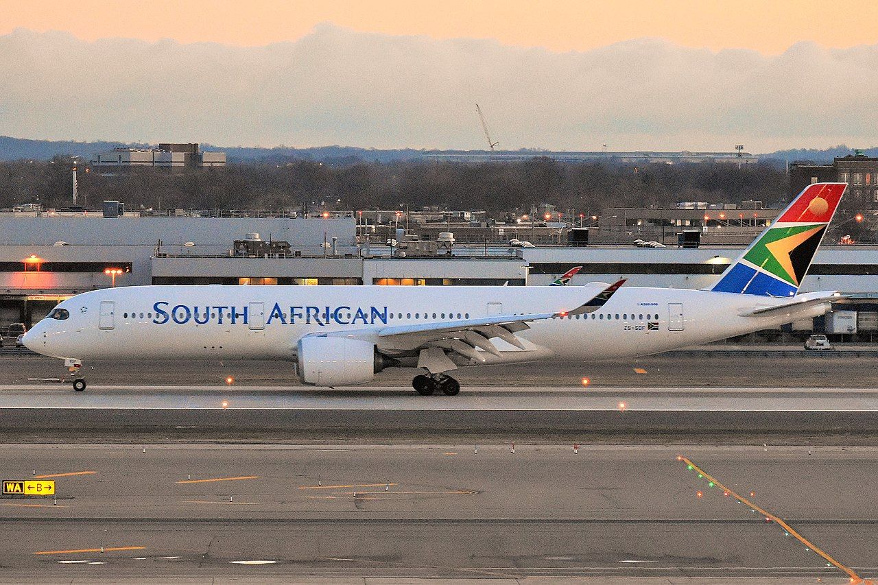 SAA South African Airways Airbus A350