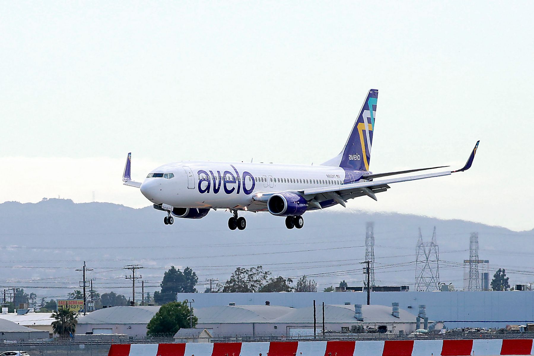 An Avelo Boeing 737-800 on arrival.