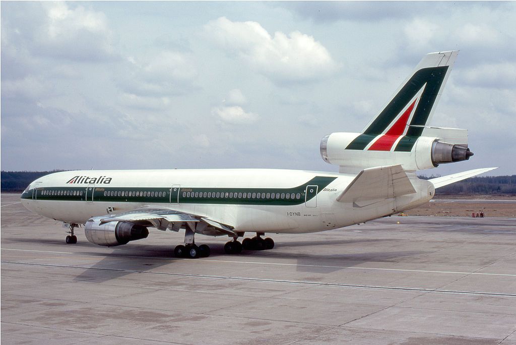 Alitalia_DC-10-30_(6161856566)