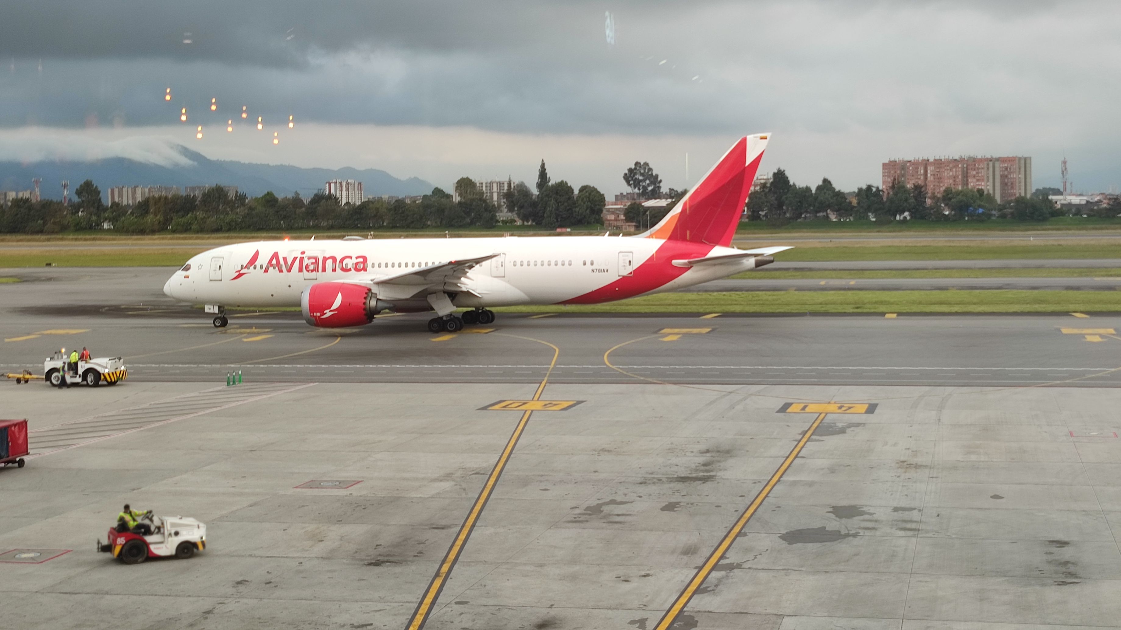 An Avianca Boeing 787 Dreamliner taxiing in Bogota