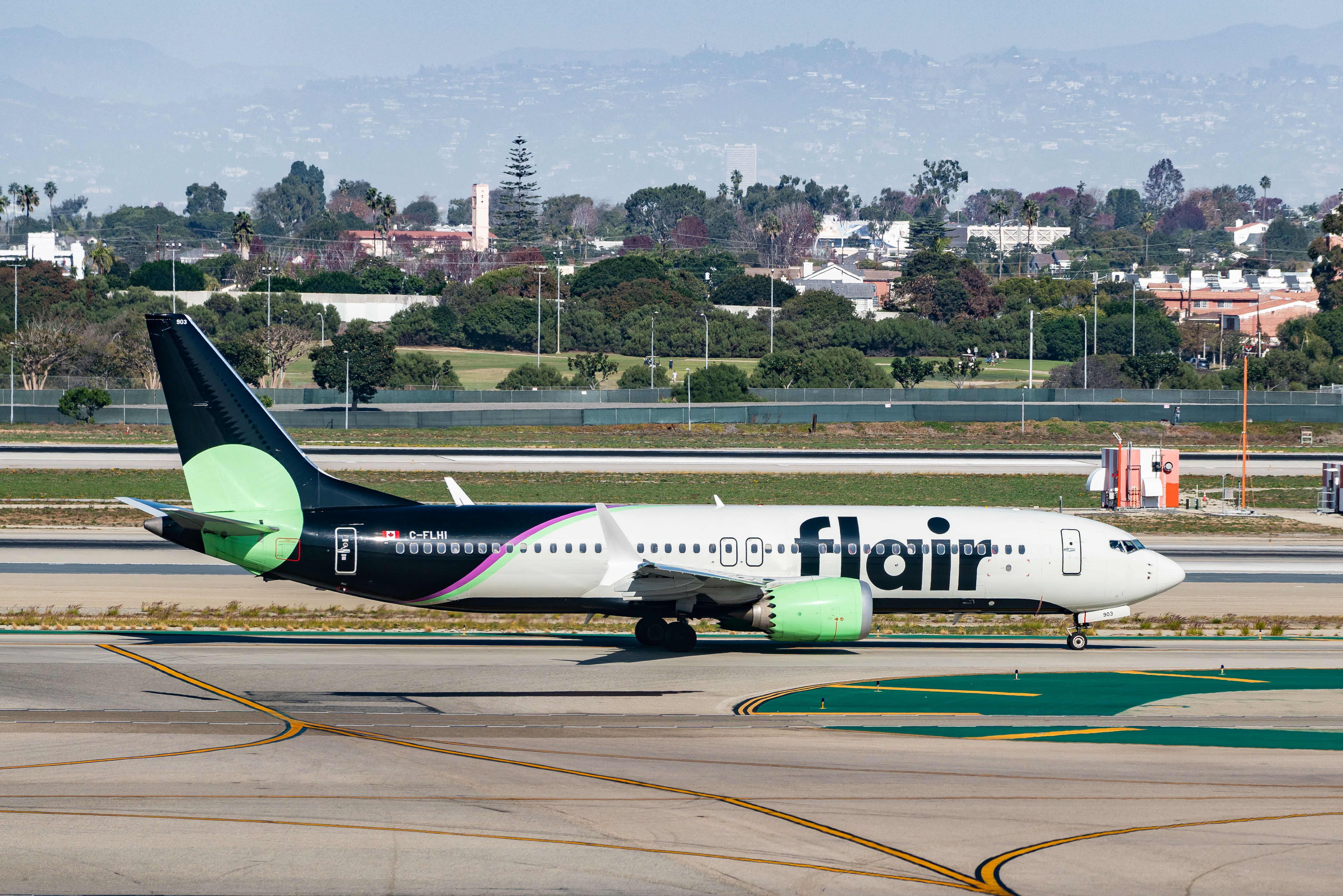 Flair Airlines Boeing 737 MAX 8