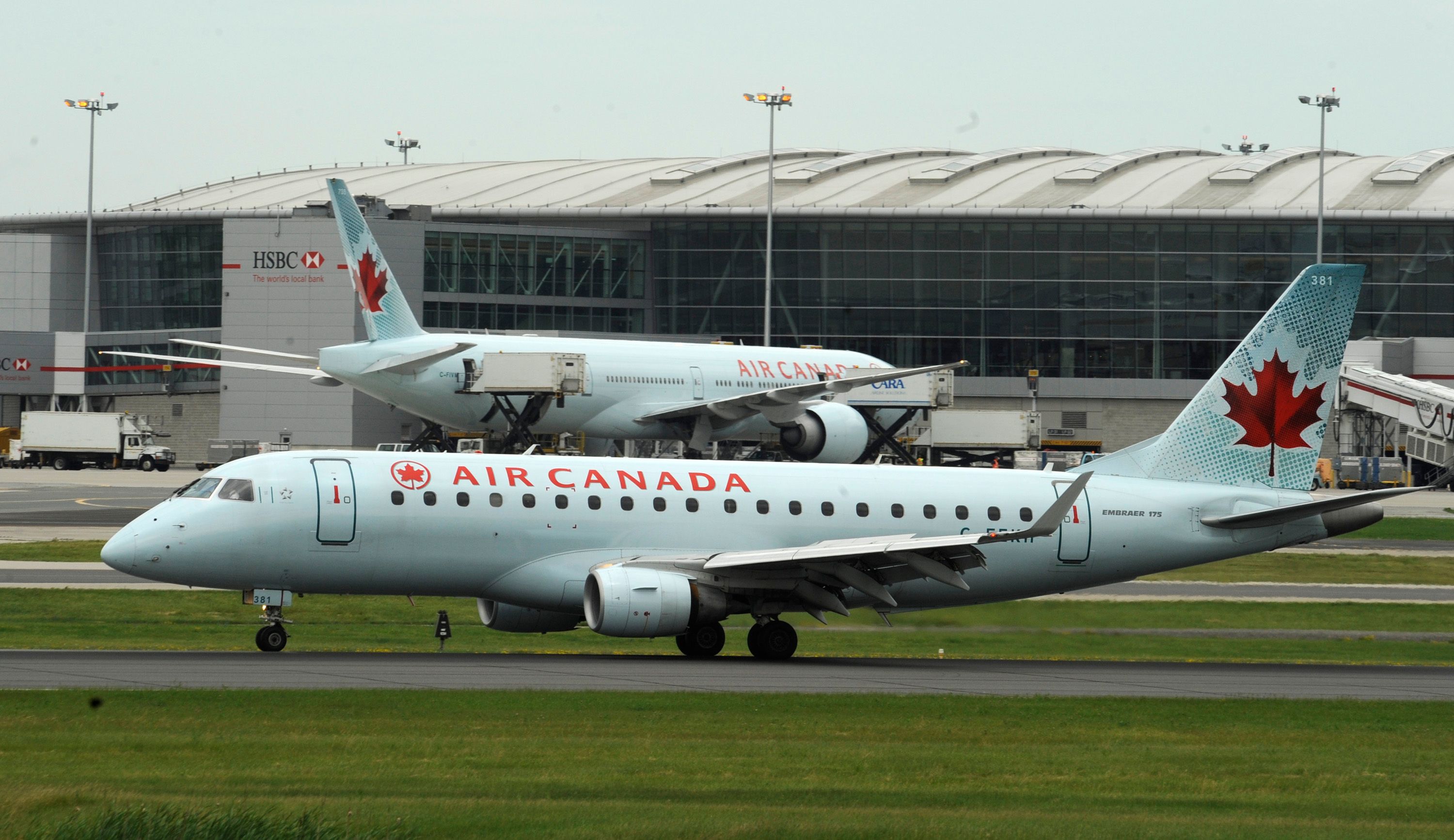 Air Canada Embraer E175 on ramp at Toronto Airport