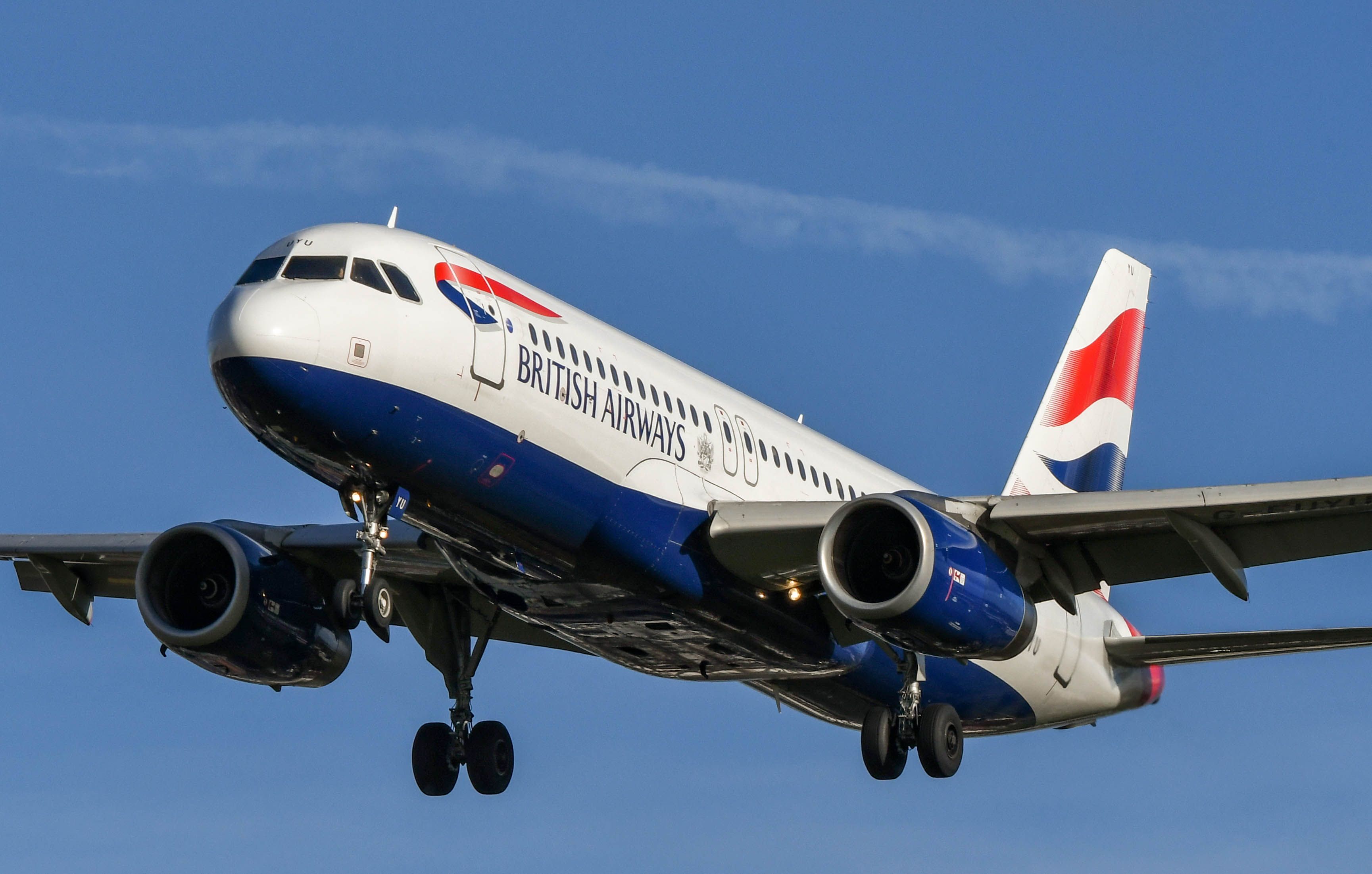 A British Airways Airbus A320 coming in for landing.