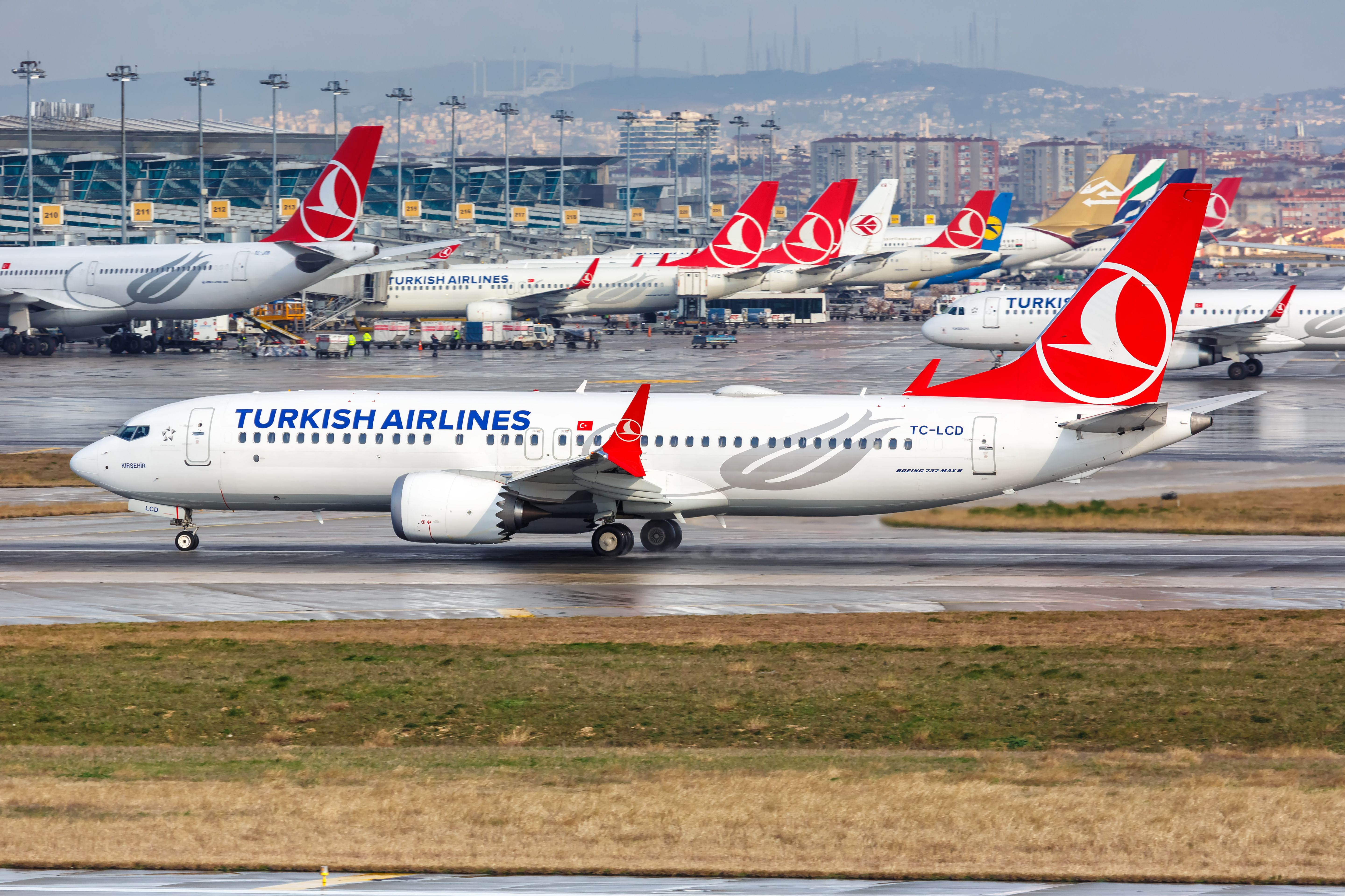 Turkish Airlines Boeing 737 MAX 8