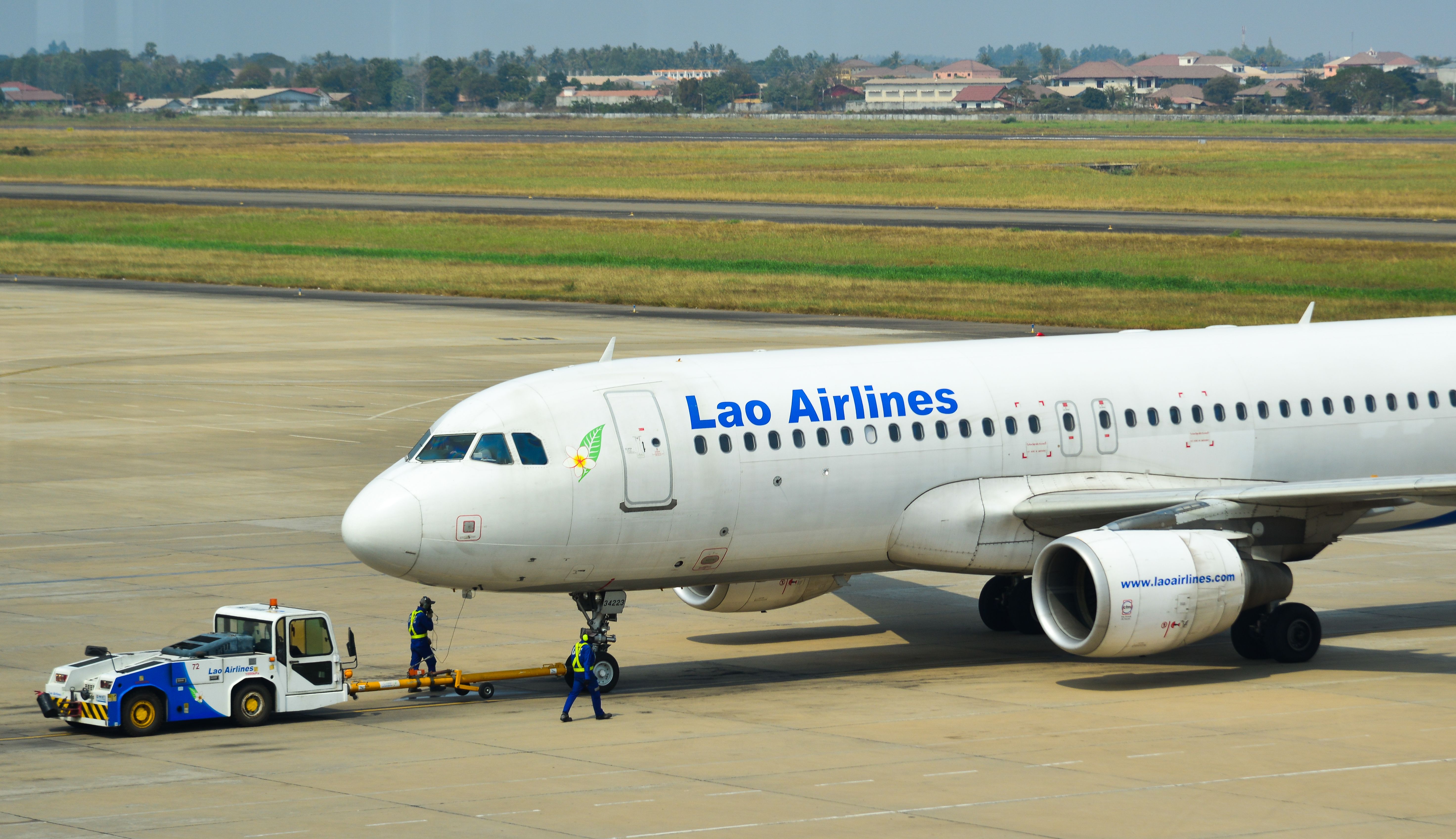 Lao Airlines Airbus A320