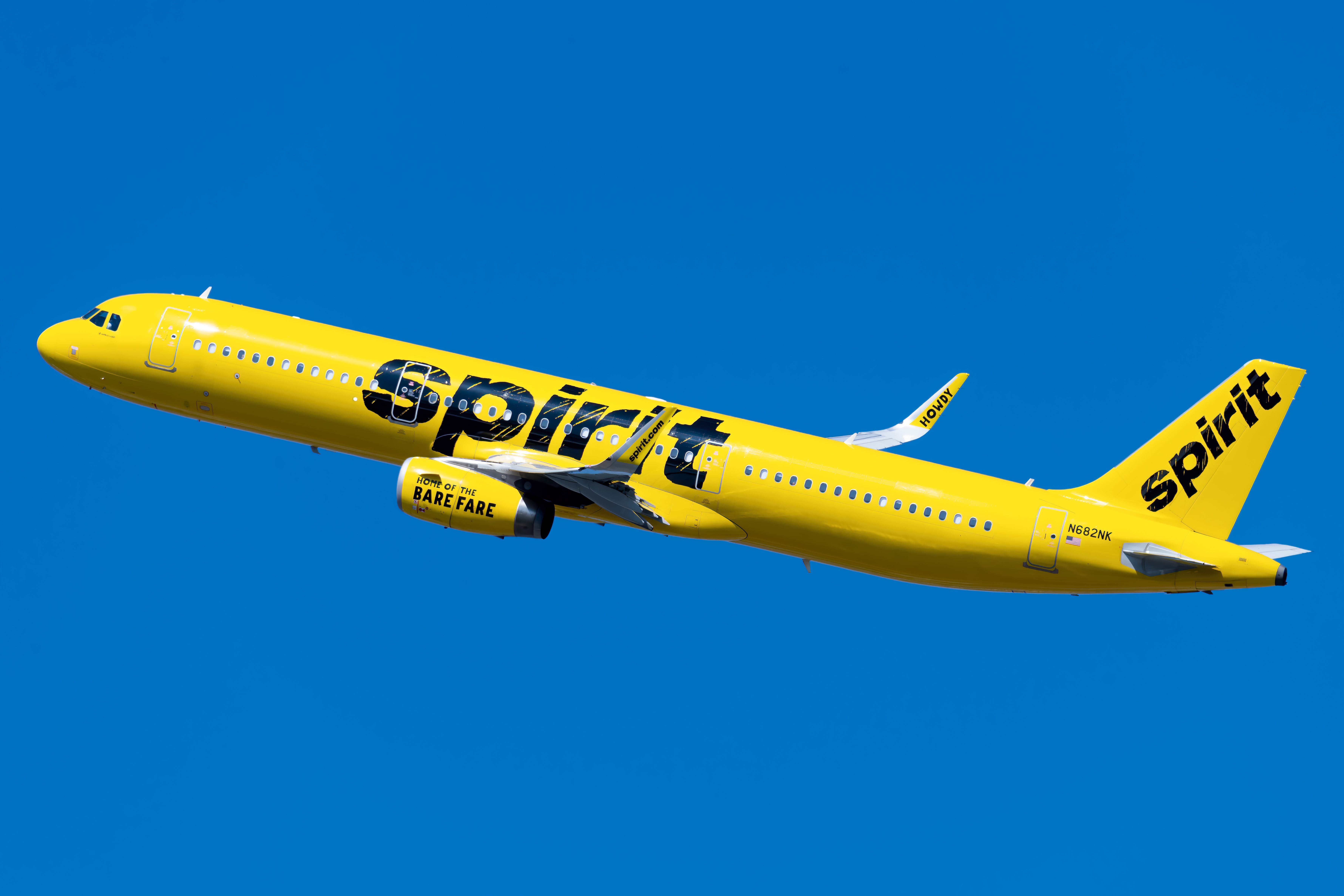 Spirit Airlines Airbus A321-231 N682NK (1)