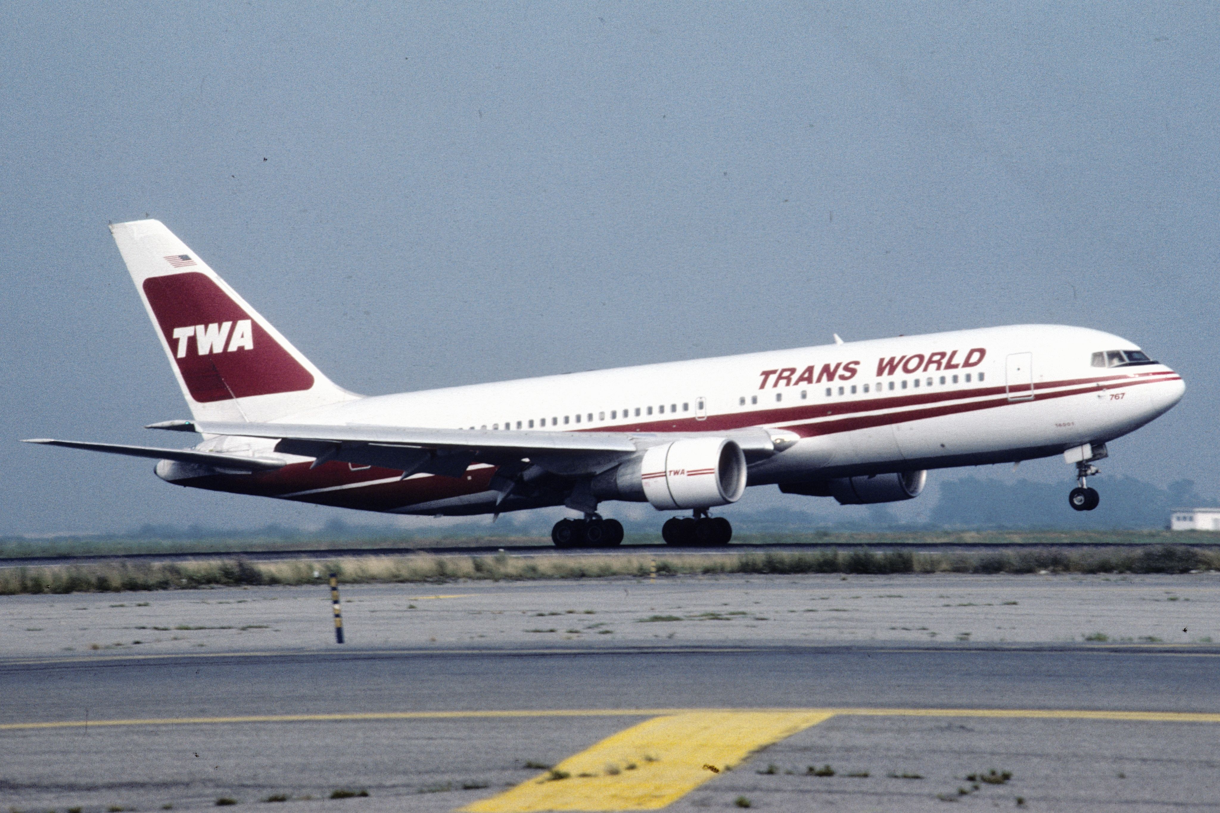 TWA Boeing 767-200