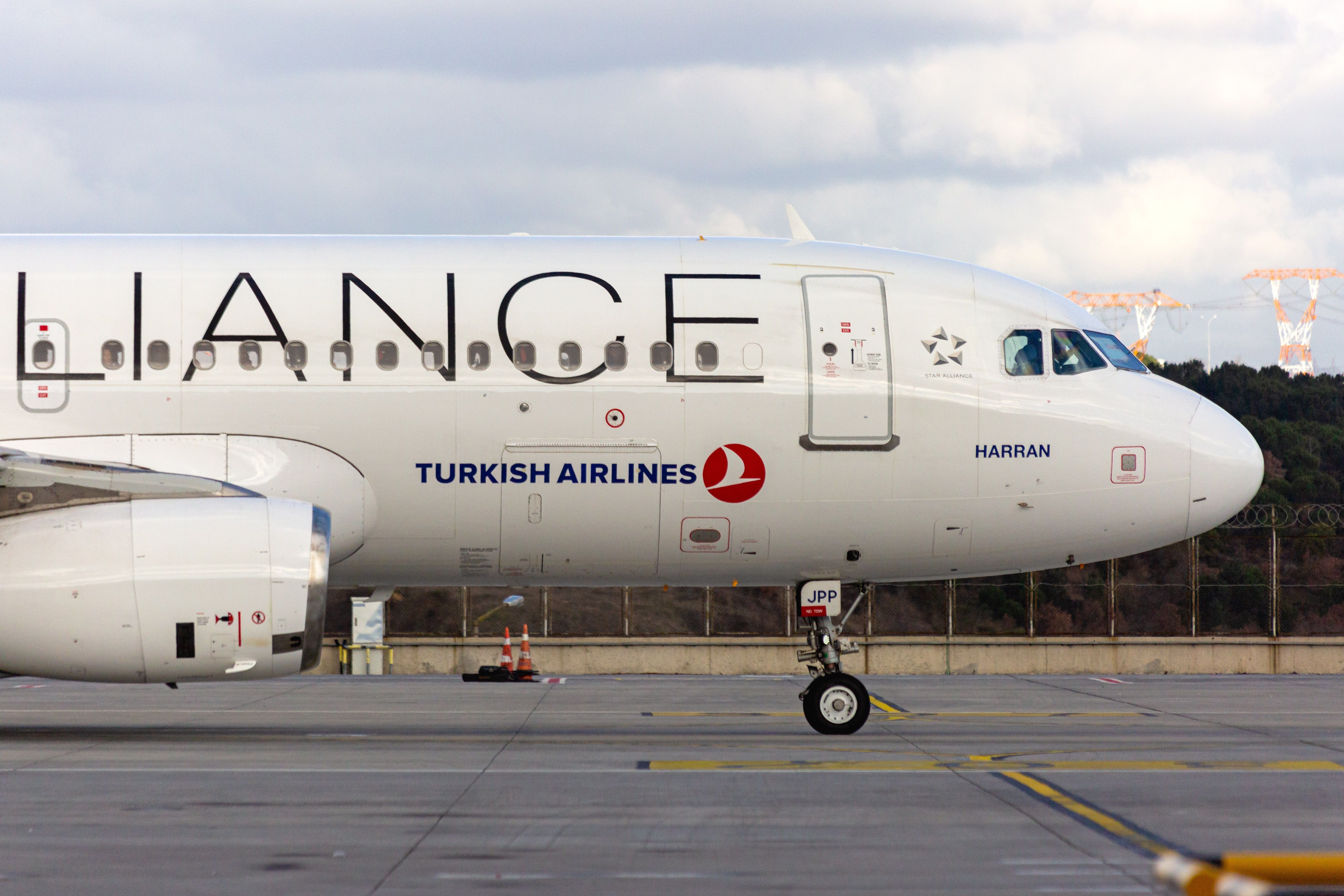 Turkish Airlines A320-3