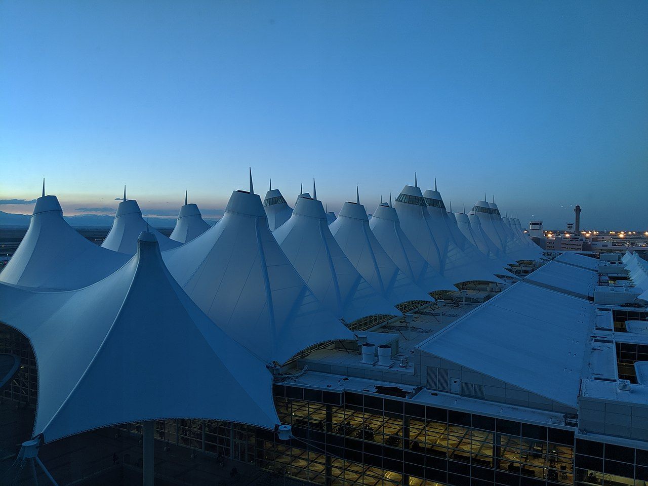 Denver_International_Airport_Main_Terminal