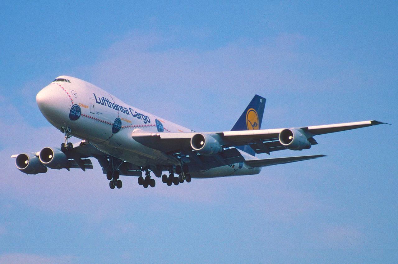 Lufthansa 747-200F