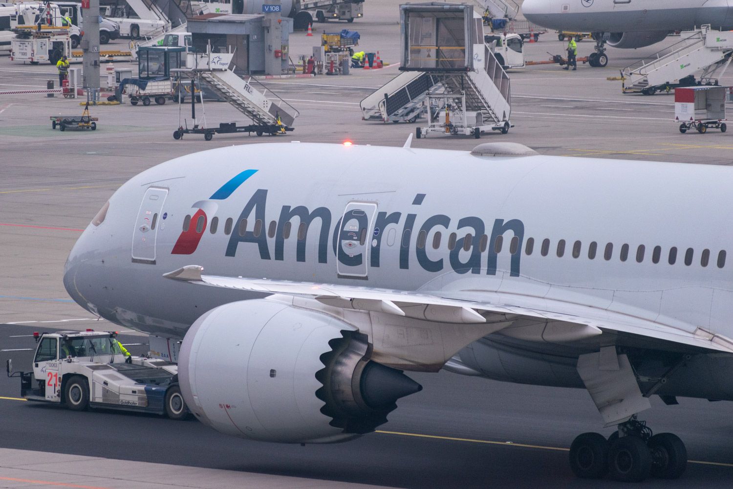 American Airlines Boeing 787 Dreamliner on the tarmac.