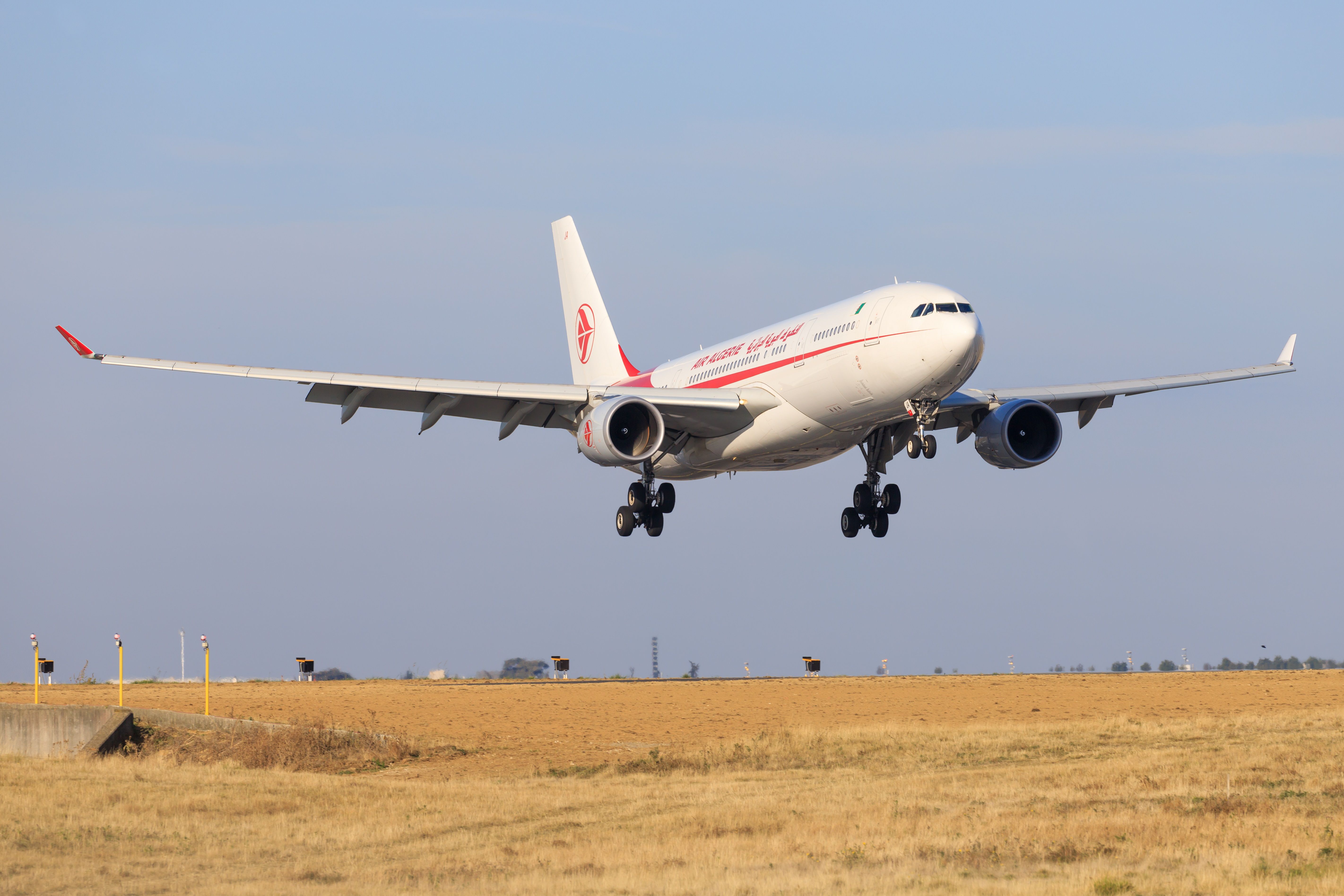 Air Algerie A330 landing