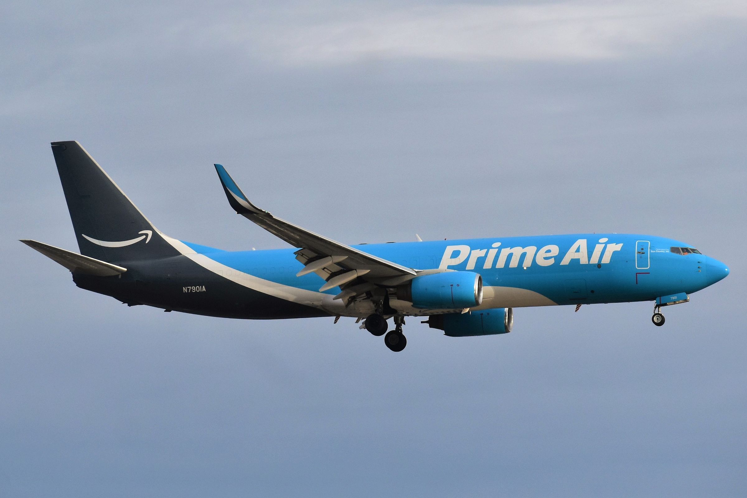Amazon Prime Air Boeing 737 Freighter
